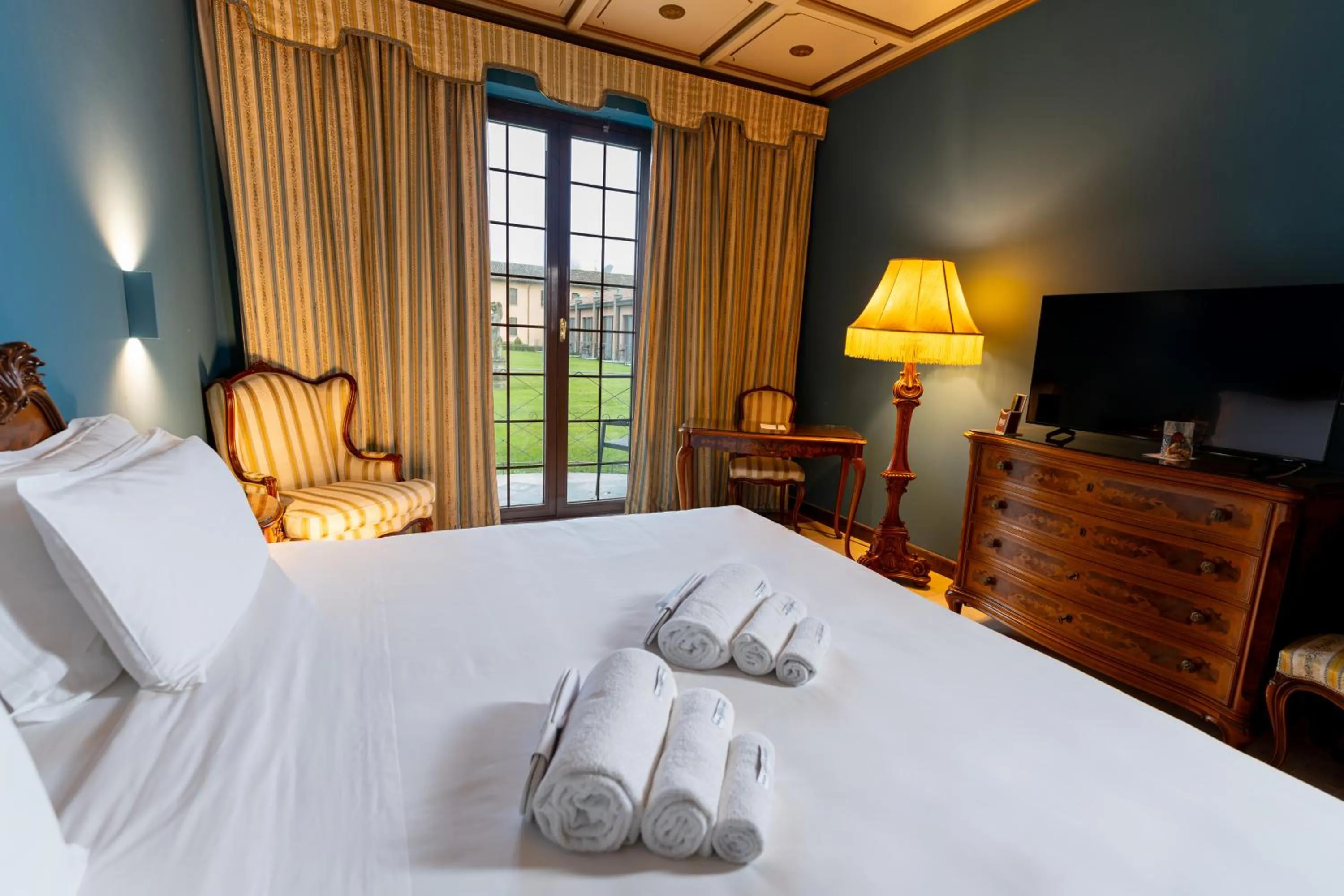 Bedroom, Bed in Il Castello Di San Gaudenzio