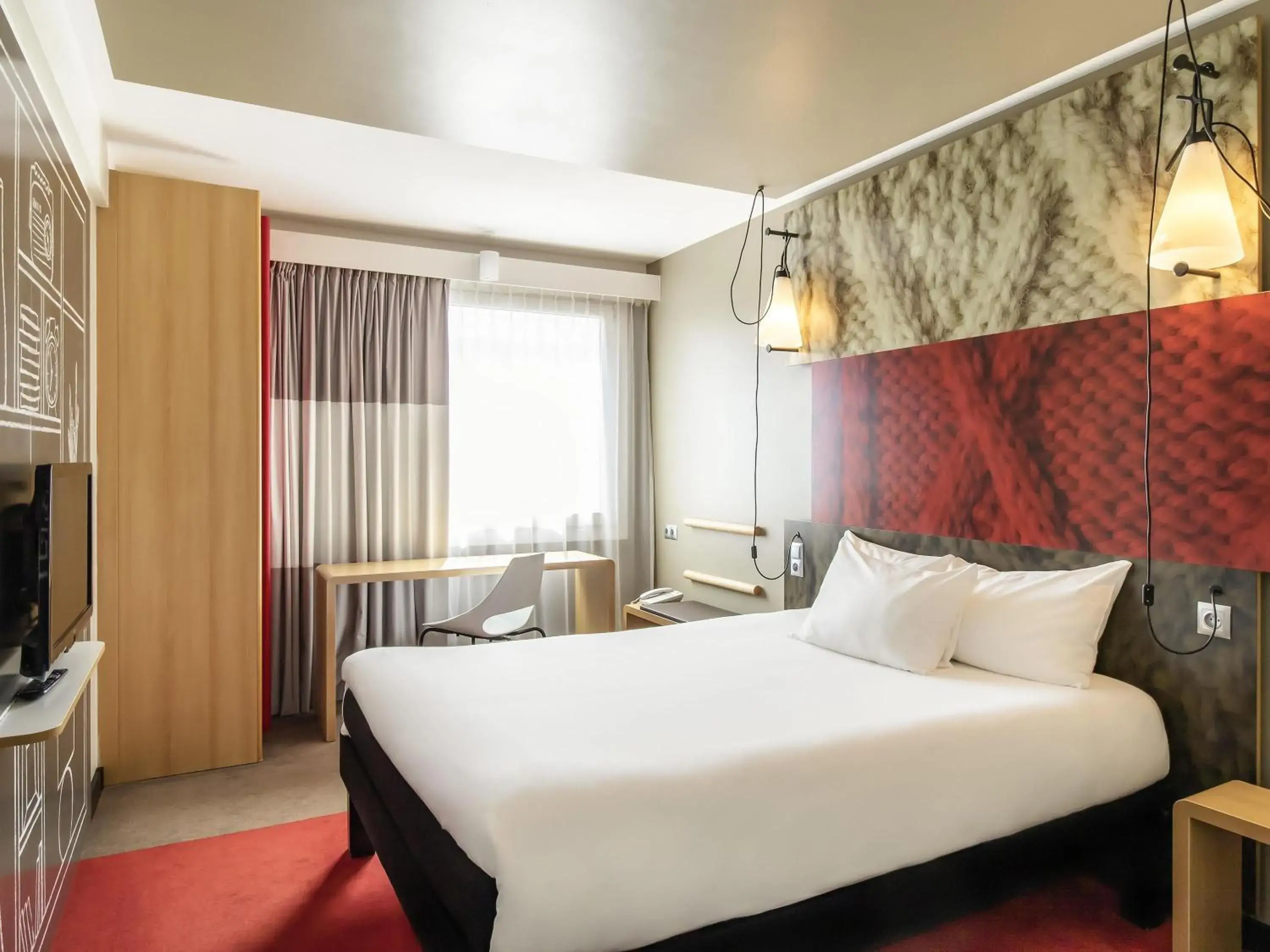 Bedroom, Bed in Ibis Warszawa Stare Miasto Bedroom, Bed in Ibis Warszawa Stare Miasto