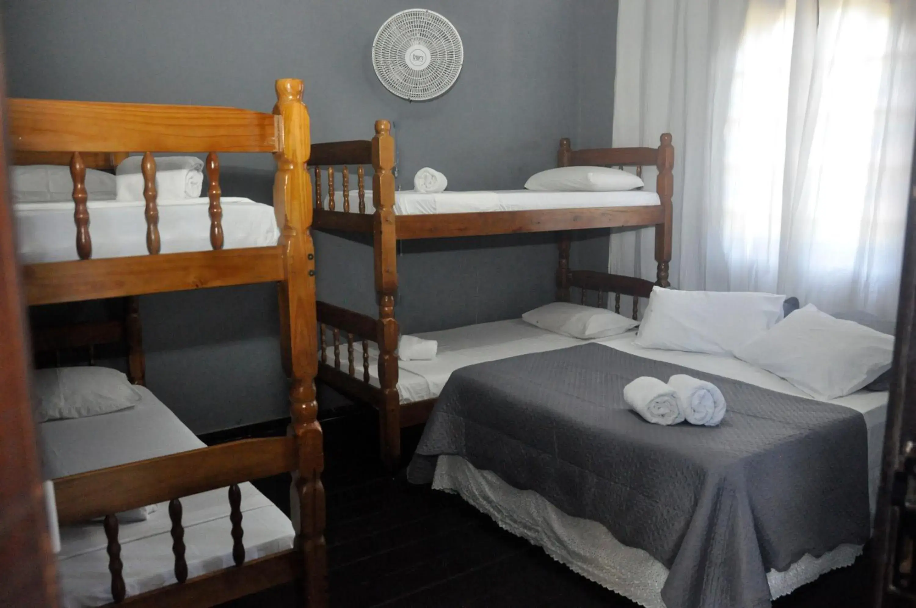 Family Room with Private Bathroom in Pousada My House Cabo Frio Family Room with Private Bathroom in Pousada My House Cabo Frio