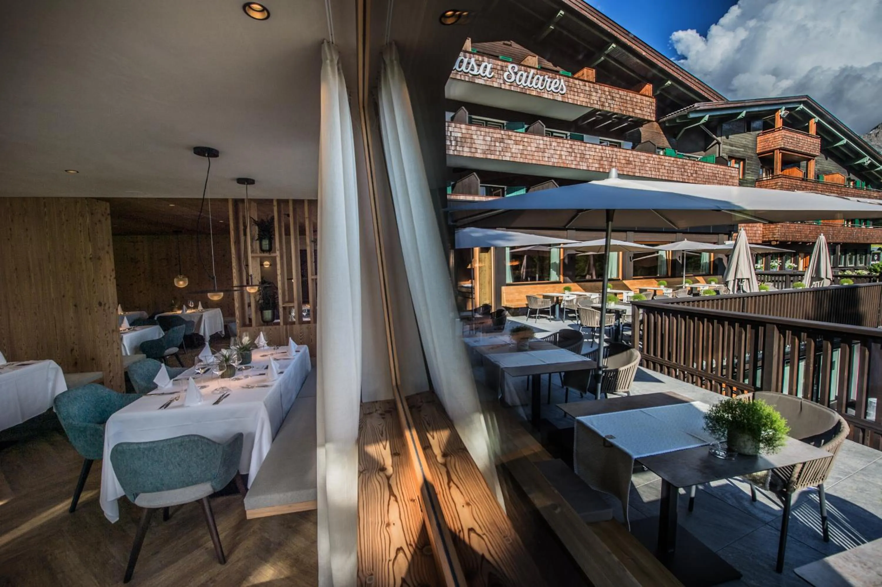 Restaurant/places to eat in Hotel Ciasa Salares