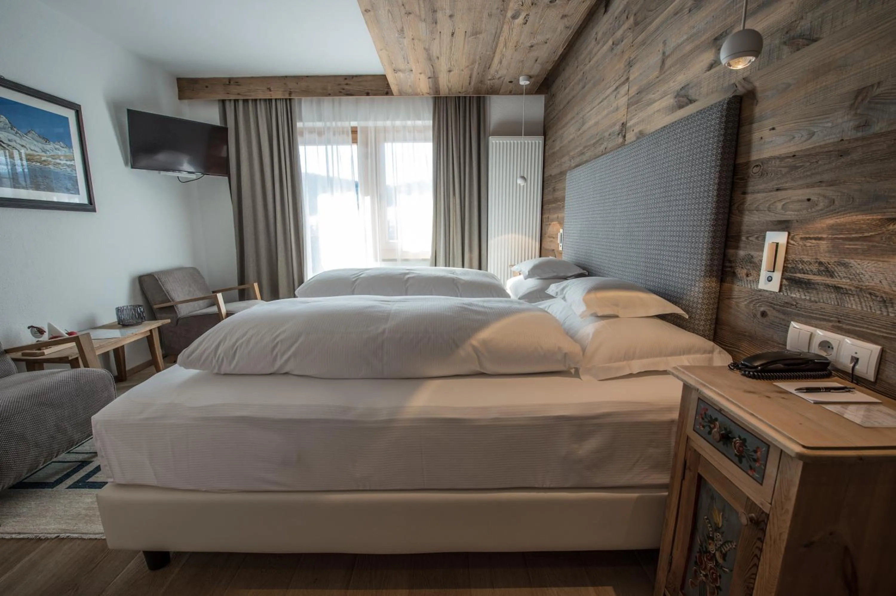 Bed in Hotel Ciasa Salares