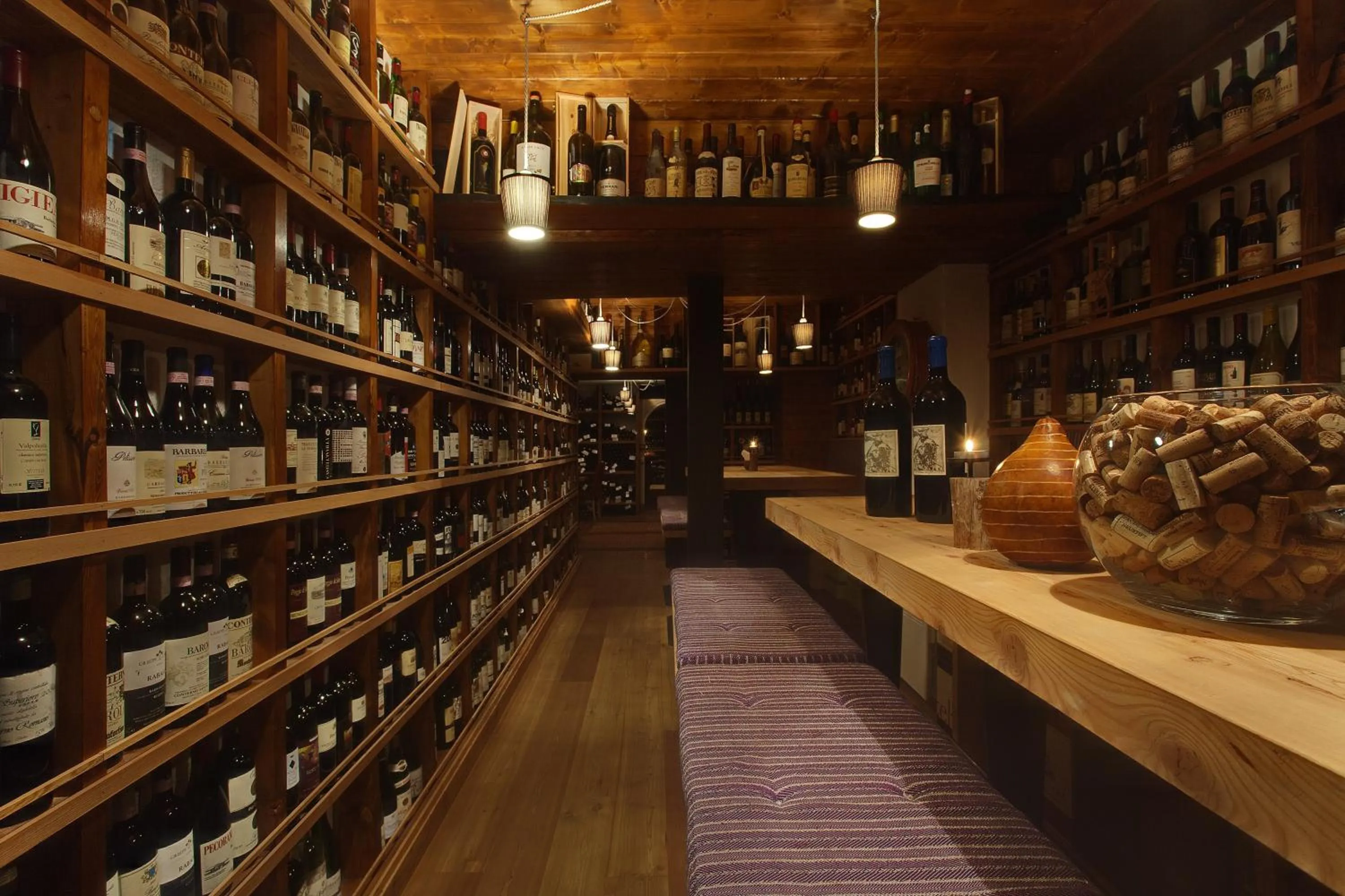 Restaurant/places to eat in Hotel Ciasa Salares