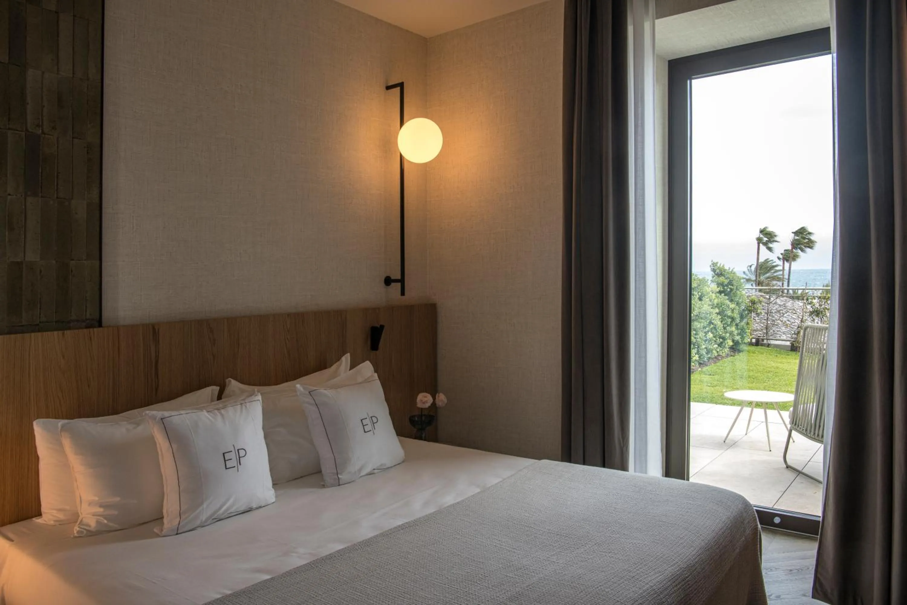 Bedroom, Bed in Europa Palace