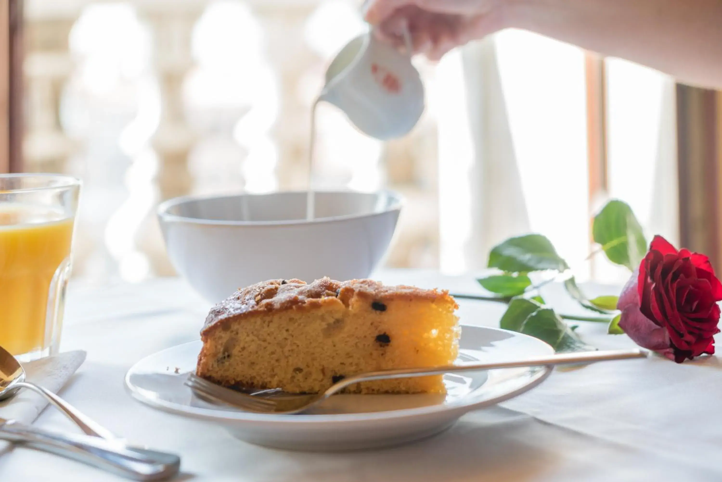 Continental breakfast in Locanda Ai Santi Apostoli Sul Canal Grande - Ferretti Hotels Collection Continental breakfast in Locanda Ai Santi Apostoli Sul Canal Grande - Ferretti Hotels Collection