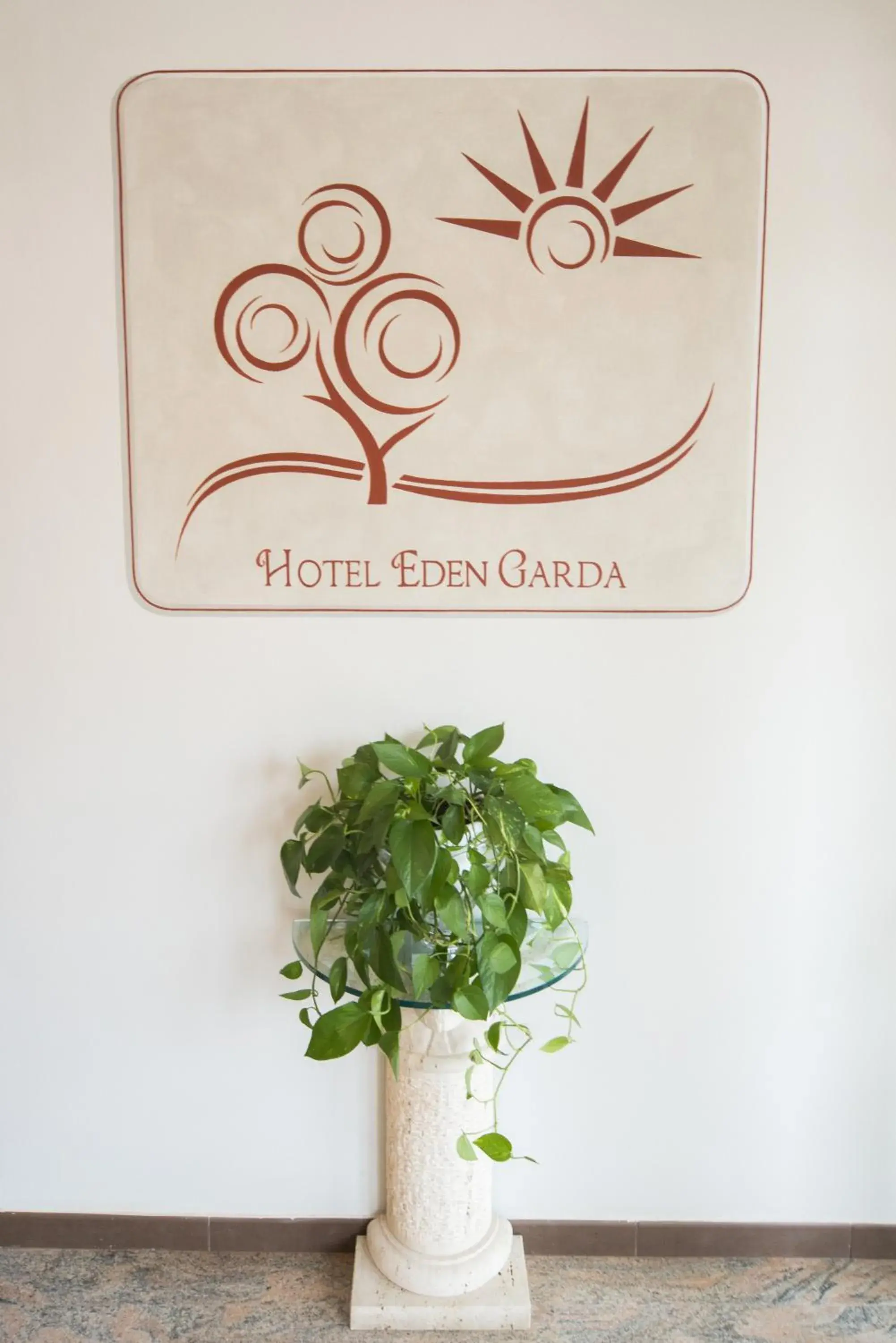 Property logo or sign in Hotel Eden Garda