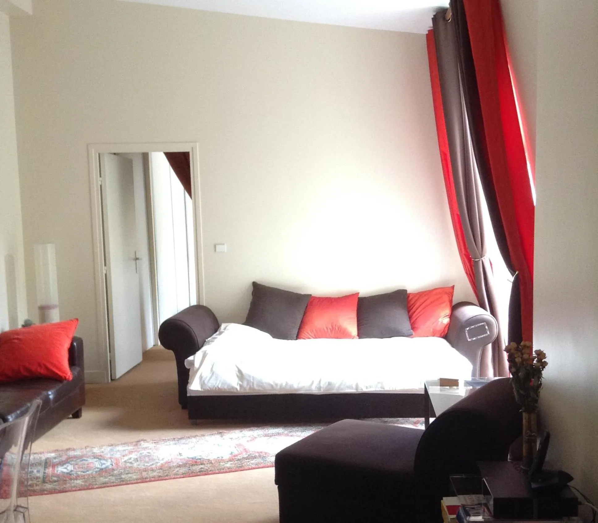 Bed in 52 Clichy Bed & Breakfast - Chambre d'hôtes