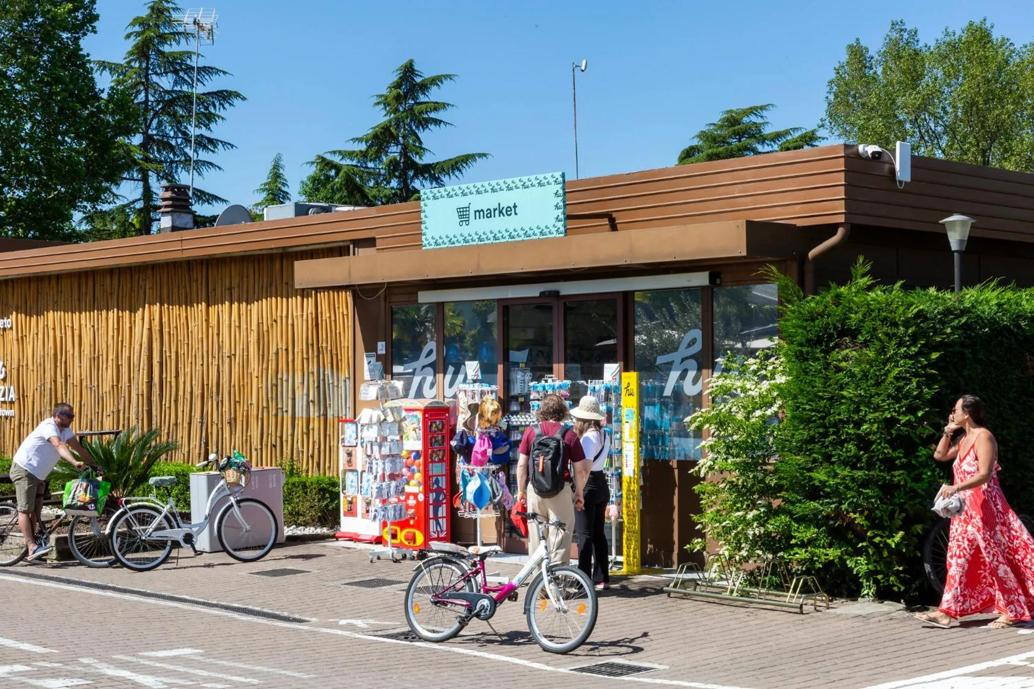 hu Venezia Camping in Town