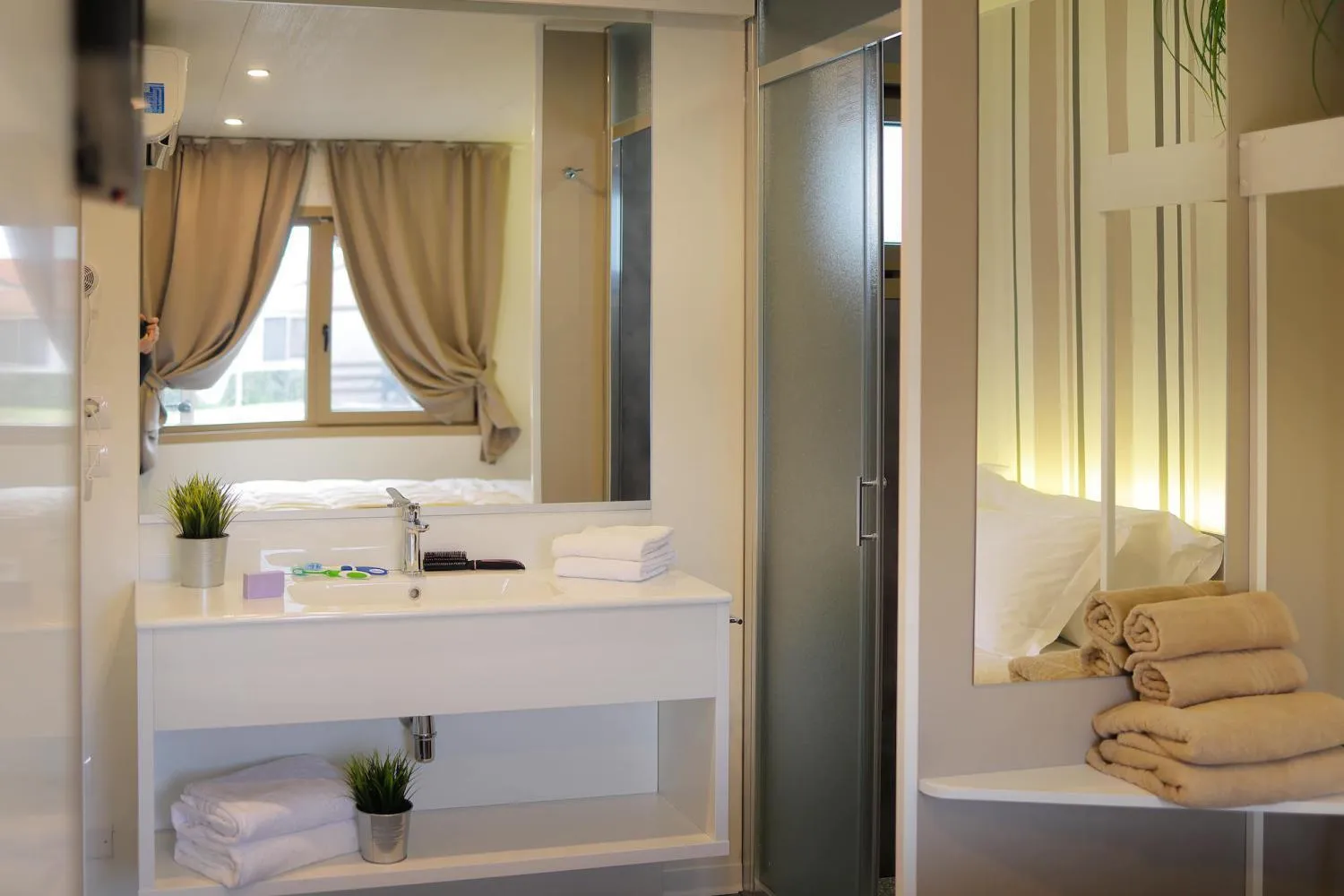 Bathroom in hu Venezia Camping in Town