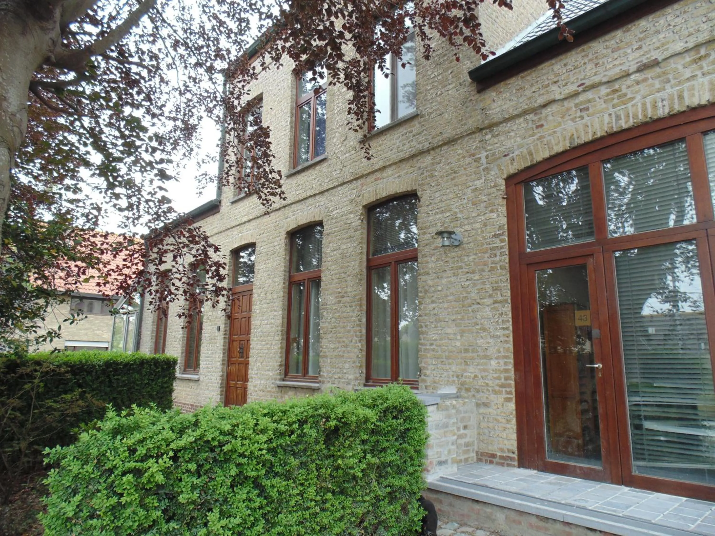 Property building in Villa Ghysbrecht
