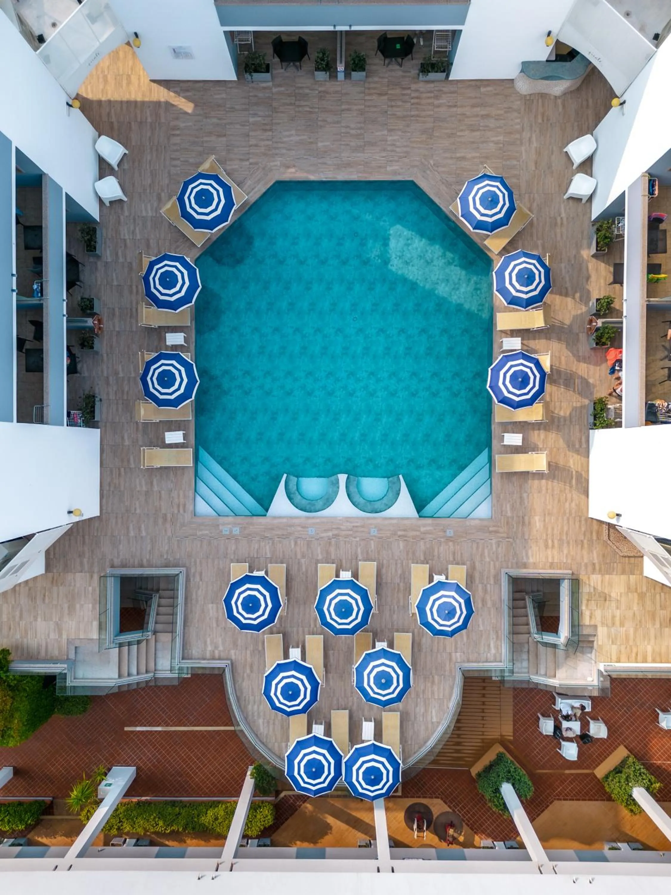 Pool view in Residence Picalè