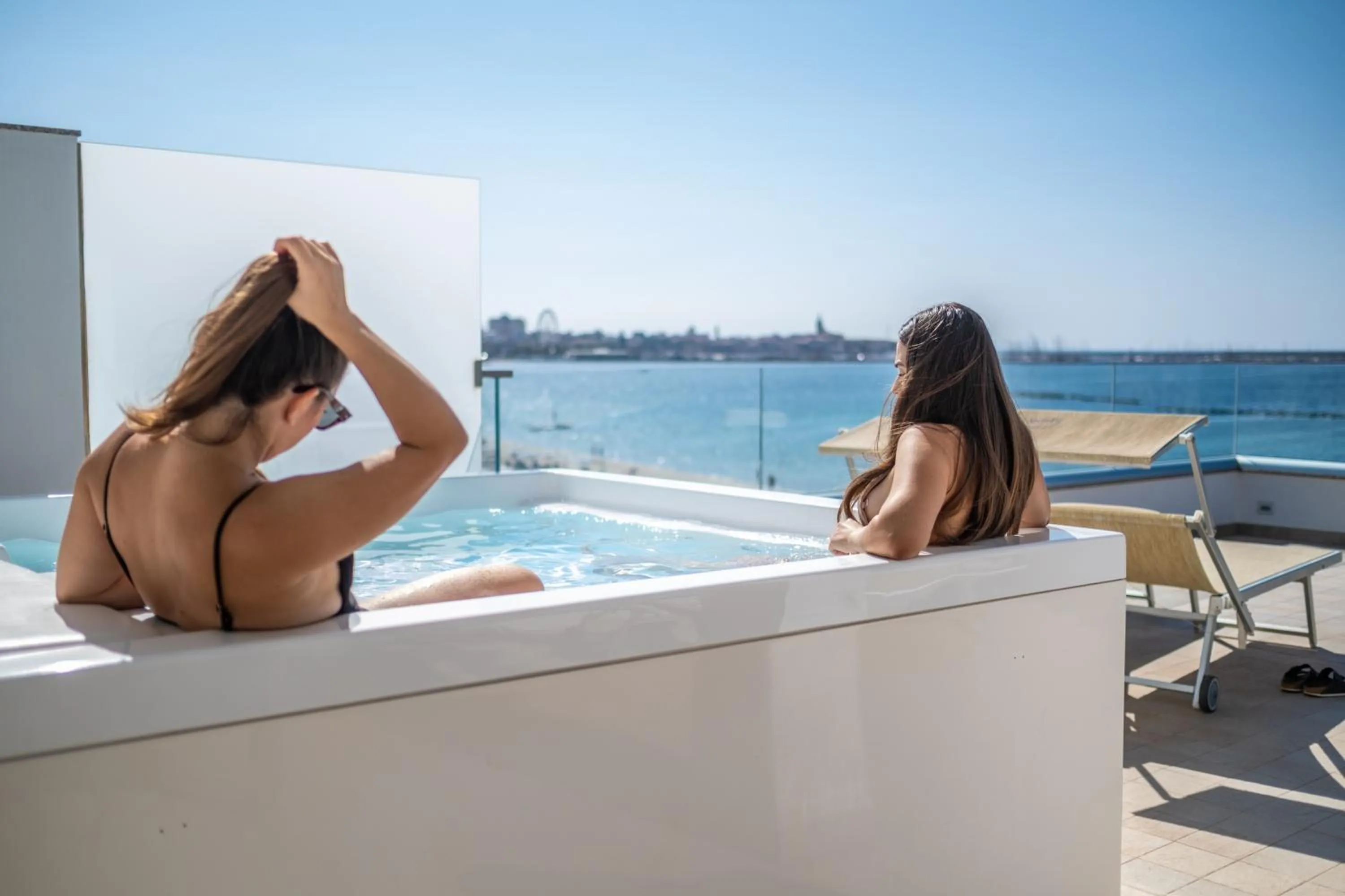 Hot Tub in Residence Picalè