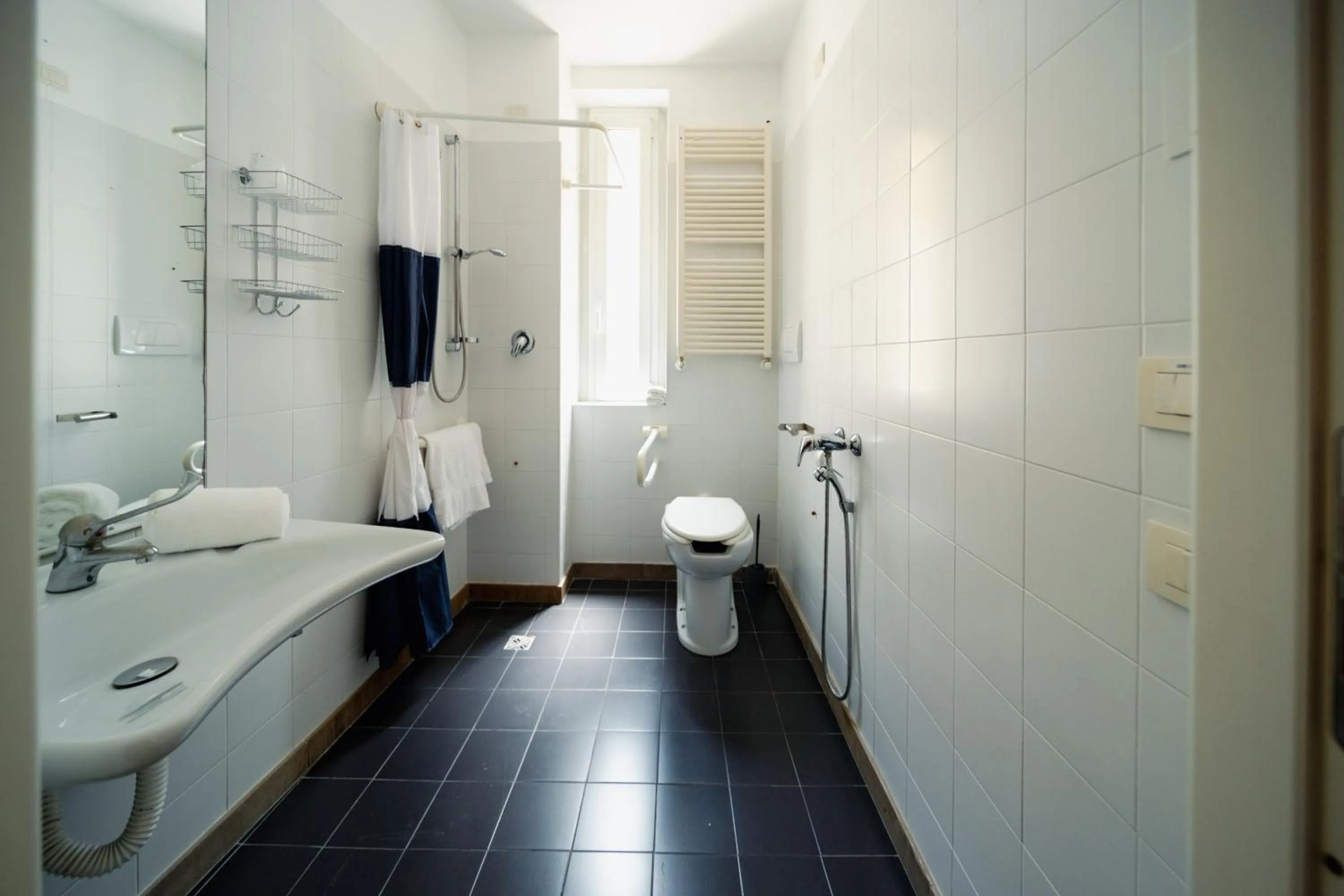 Bathroom in Hotel Trieste