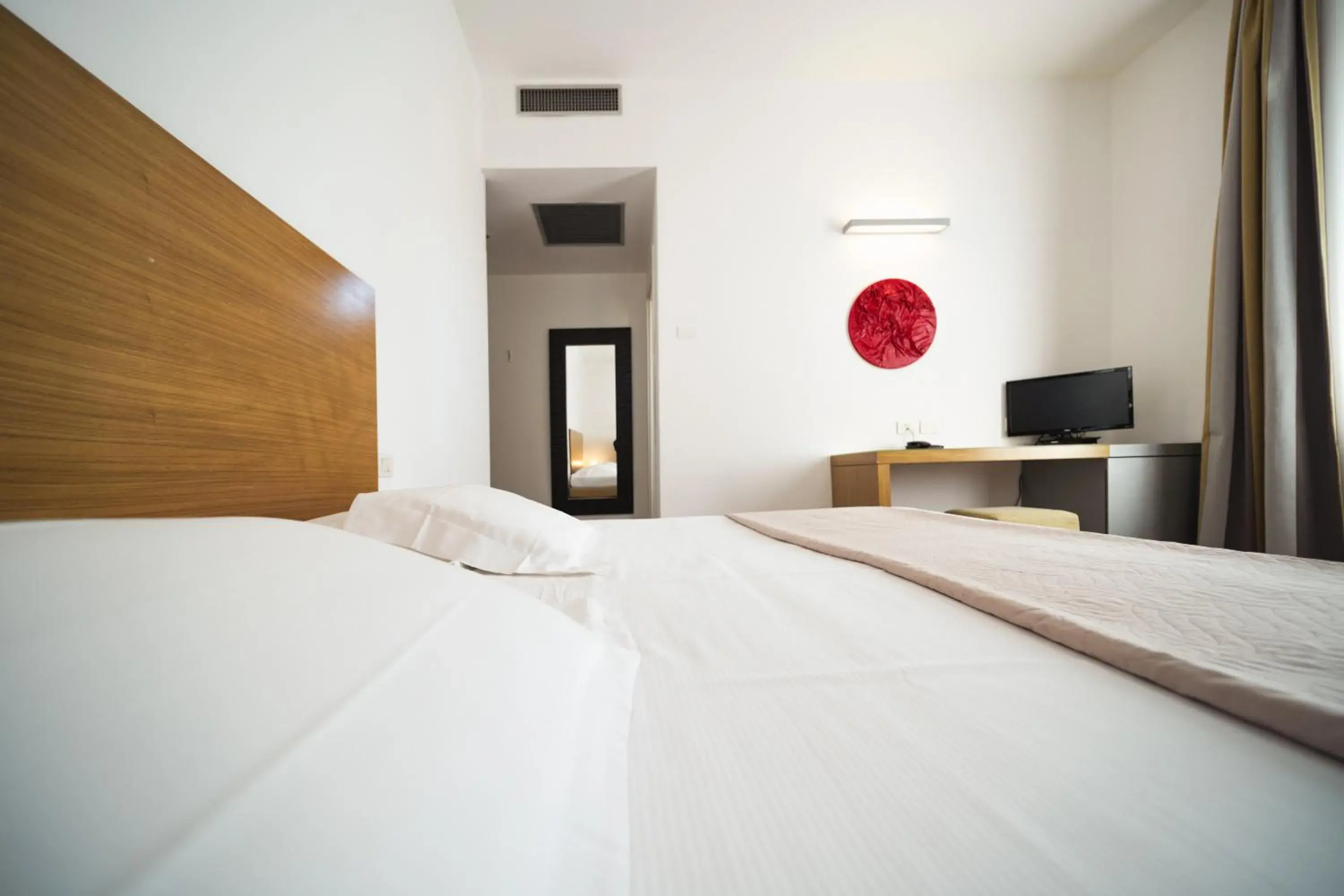 Bedroom, Bed in Hotel Trieste Bedroom, Bed in Hotel Trieste