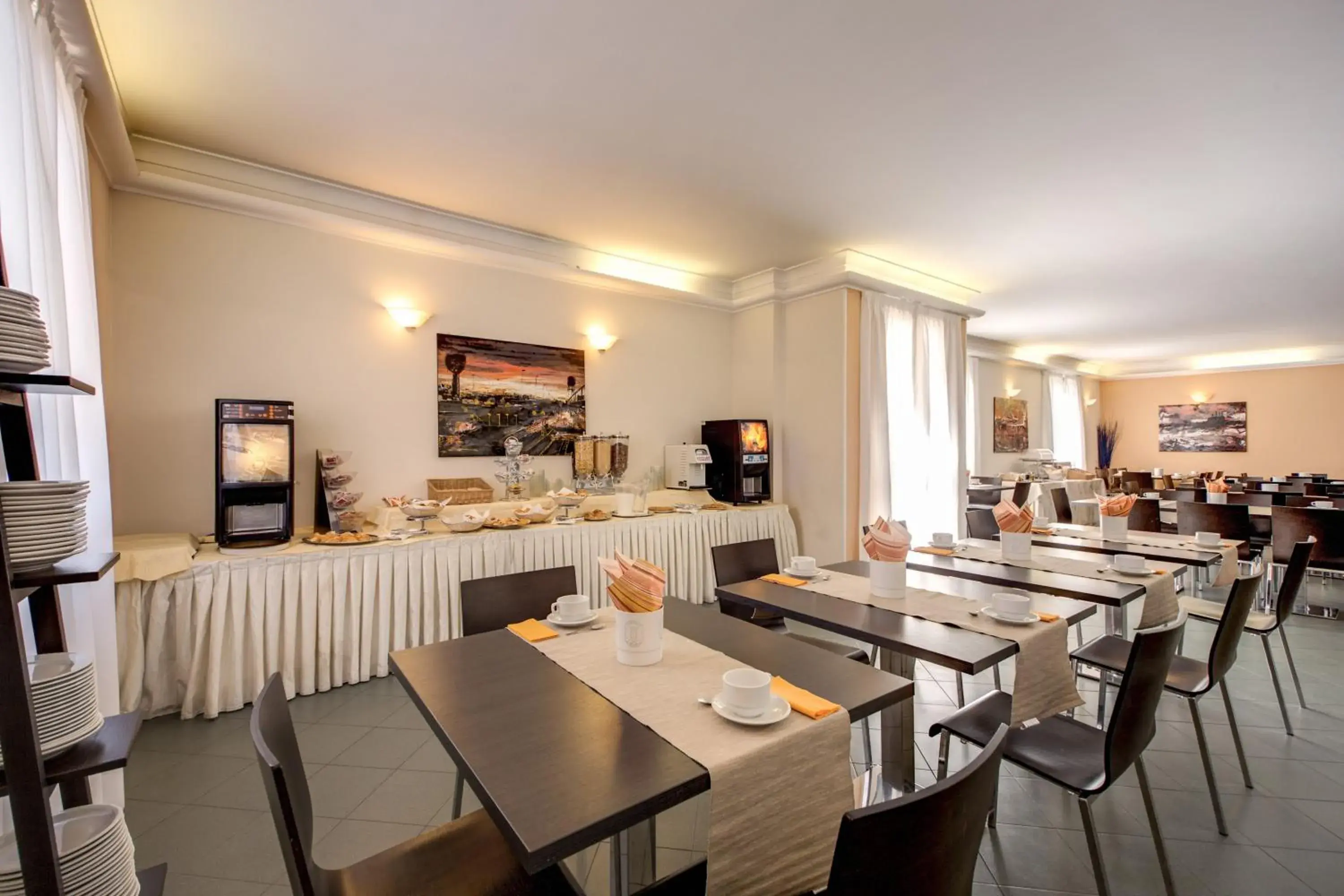 Restaurant/places to eat in Hotel Alba Roma Restaurant/places to eat in Hotel Alba Roma