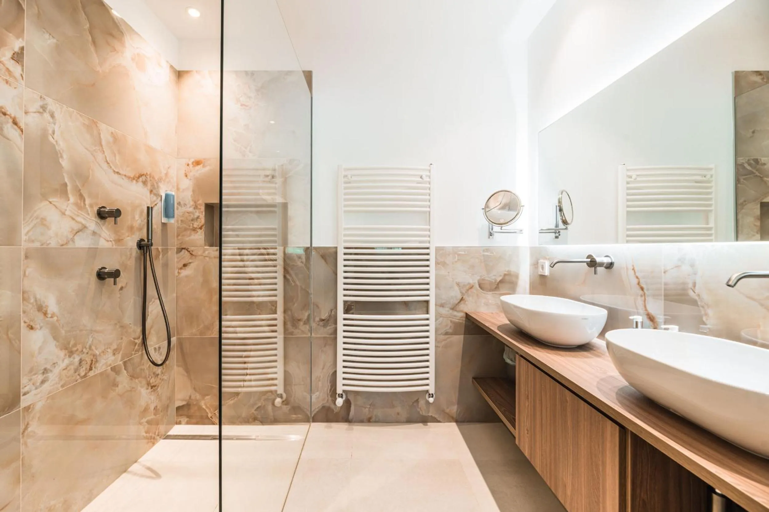 Bathroom in Hotel Weingarten