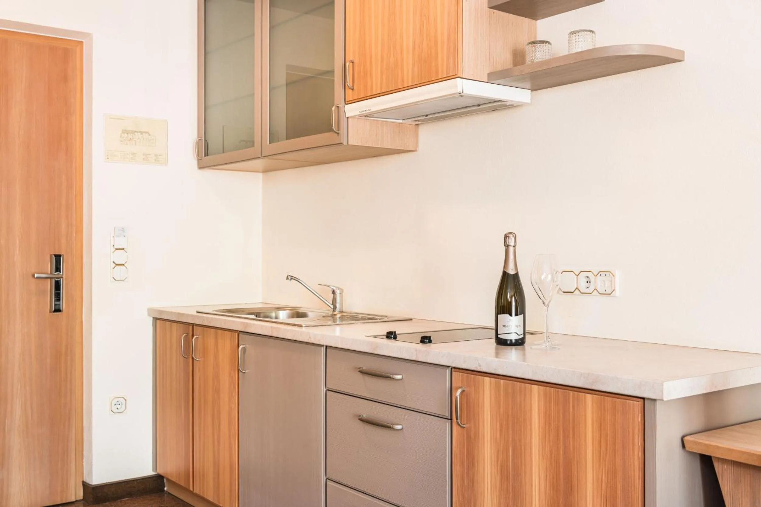 Kitchen or kitchenette in Hotel Weingarten