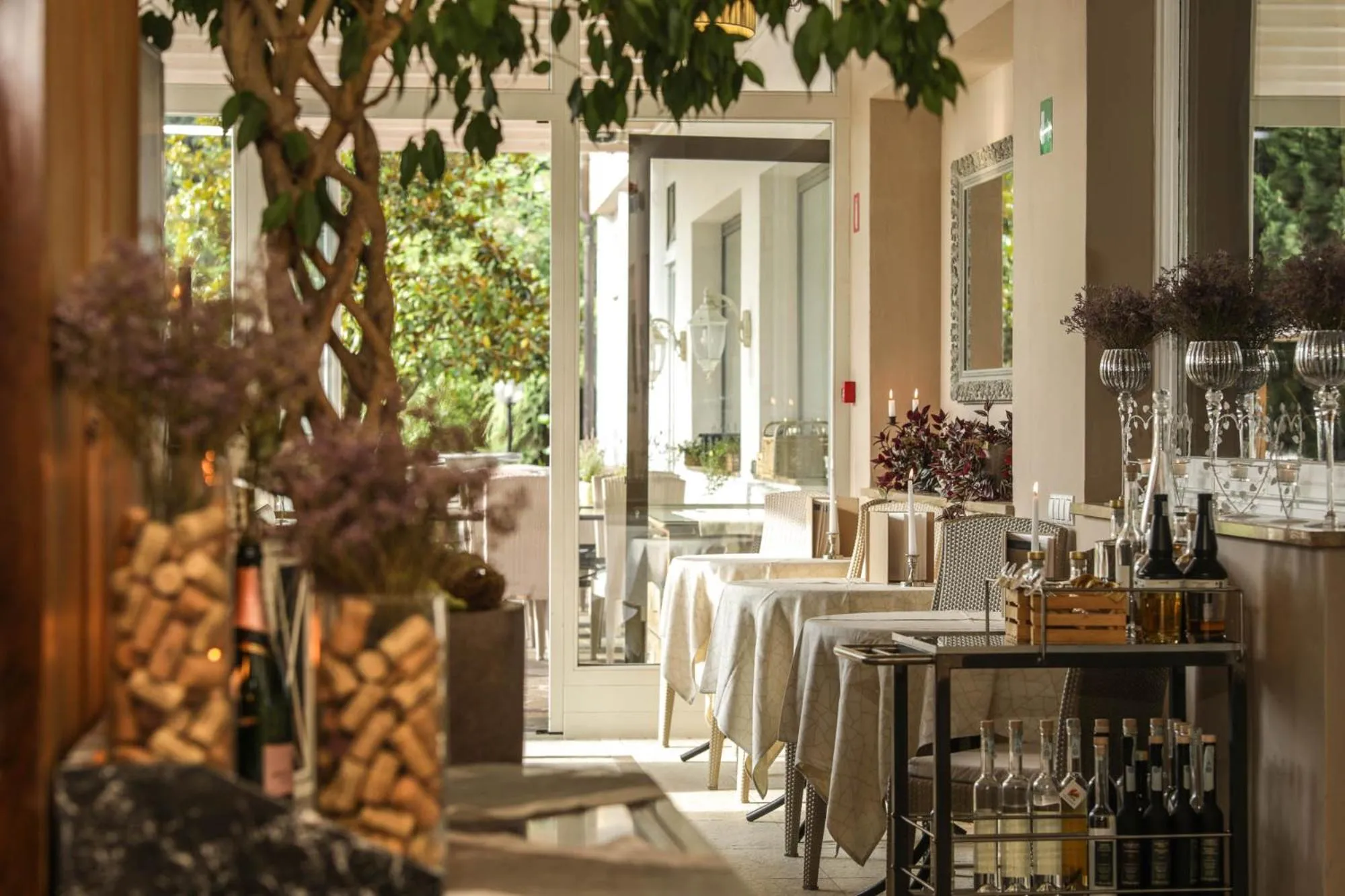 Lounge or bar in Hotel Weingarten