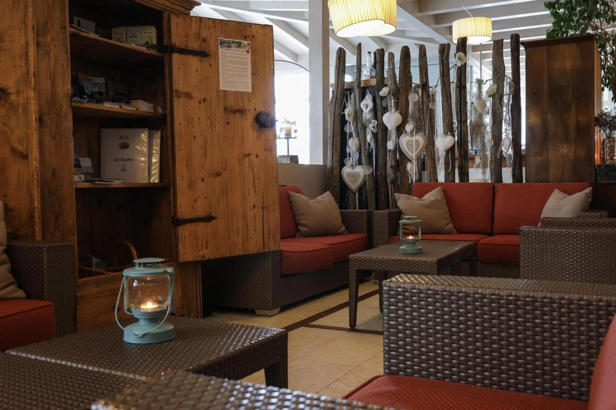 Communal lounge/ TV room in Hotel Weingarten