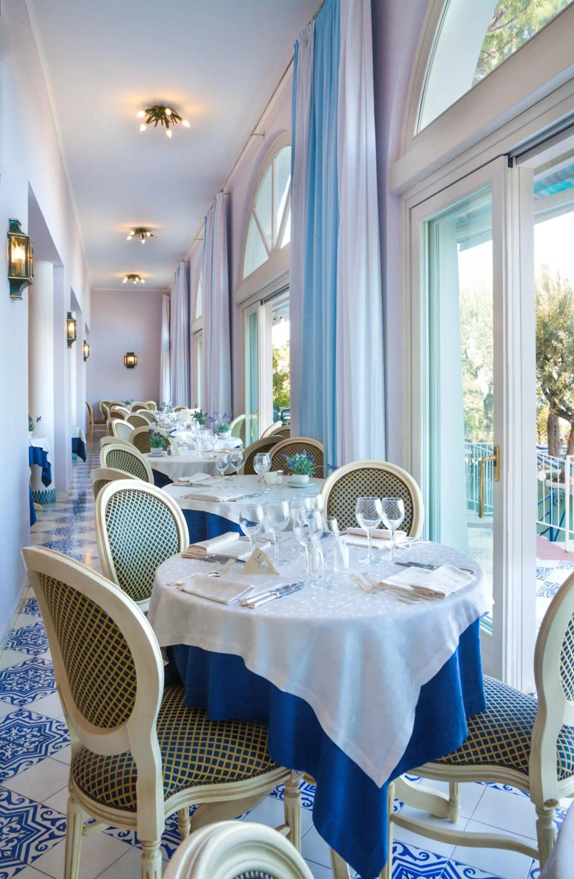 Lounge or bar in Hotel Gran Paradiso