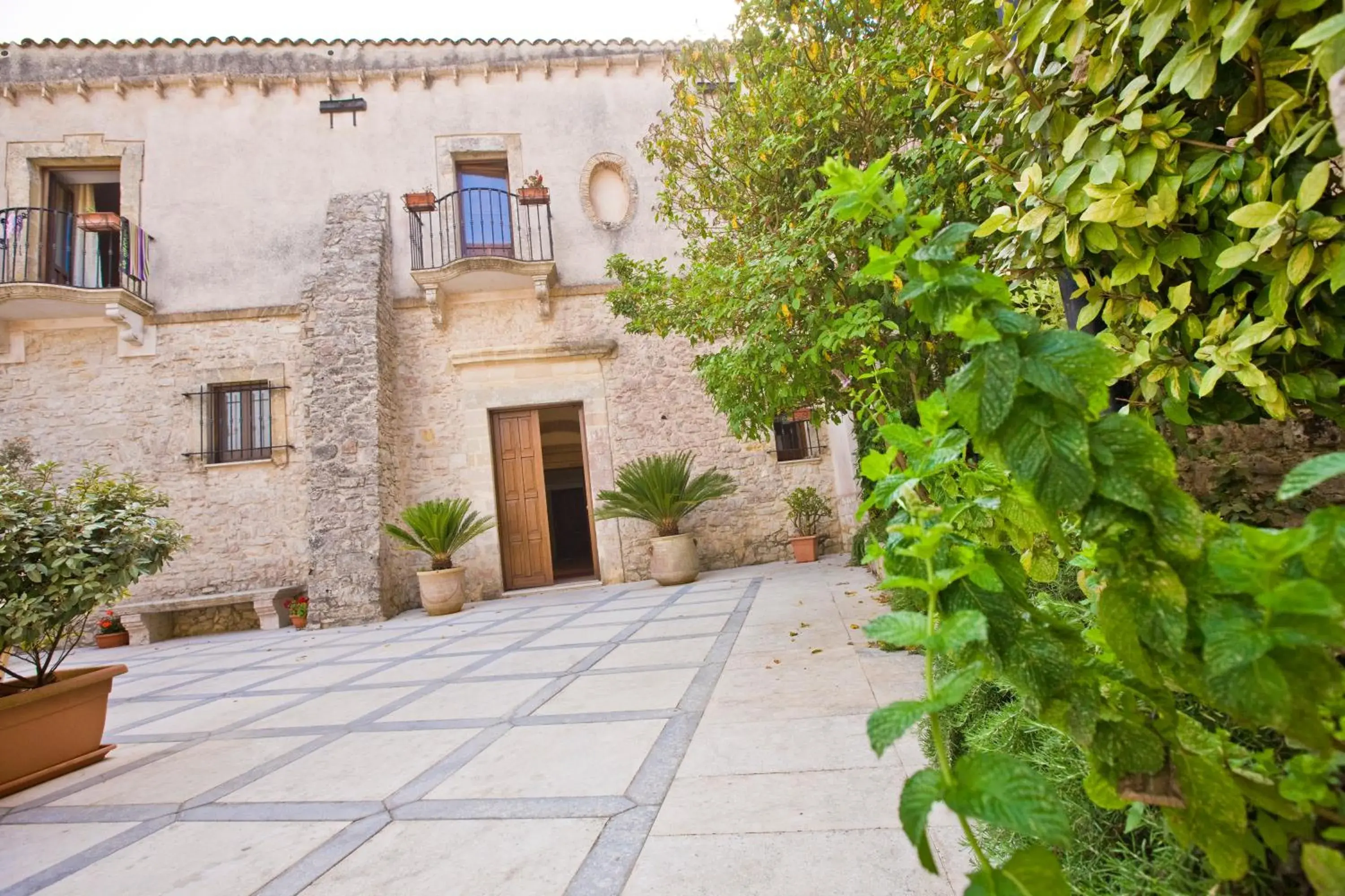 Property building in Il Carmine Dimora Storica Property building in Il Carmine Dimora Storica