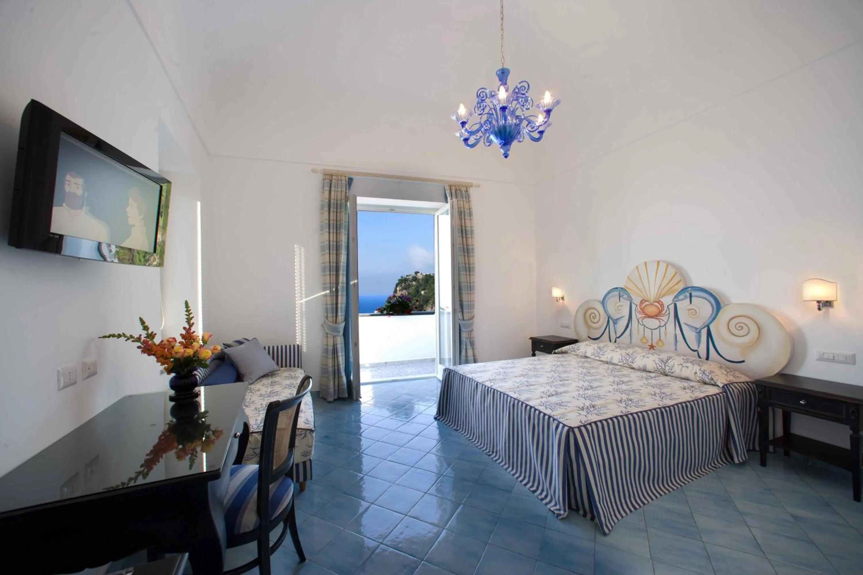 View (from property/room), Bed in Palazzo Marzoli charme Resort - Small Luxury Hotel