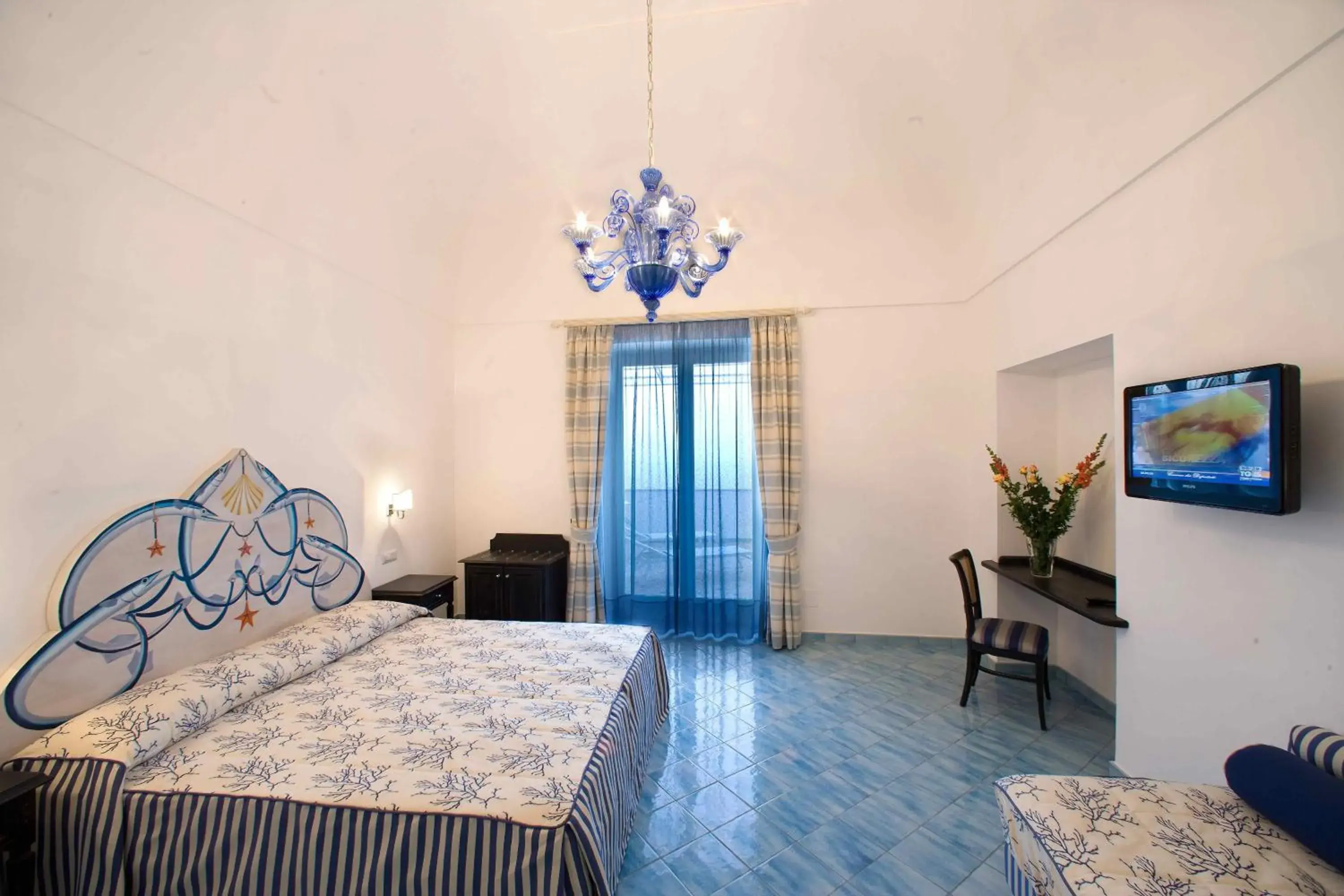 Deluxe Triple Room with Sea View in Palazzo Marzoli charme Resort - Small Luxury Hotel Deluxe Triple Room with Sea View in Palazzo Marzoli charme Resort - Small Luxury Hotel