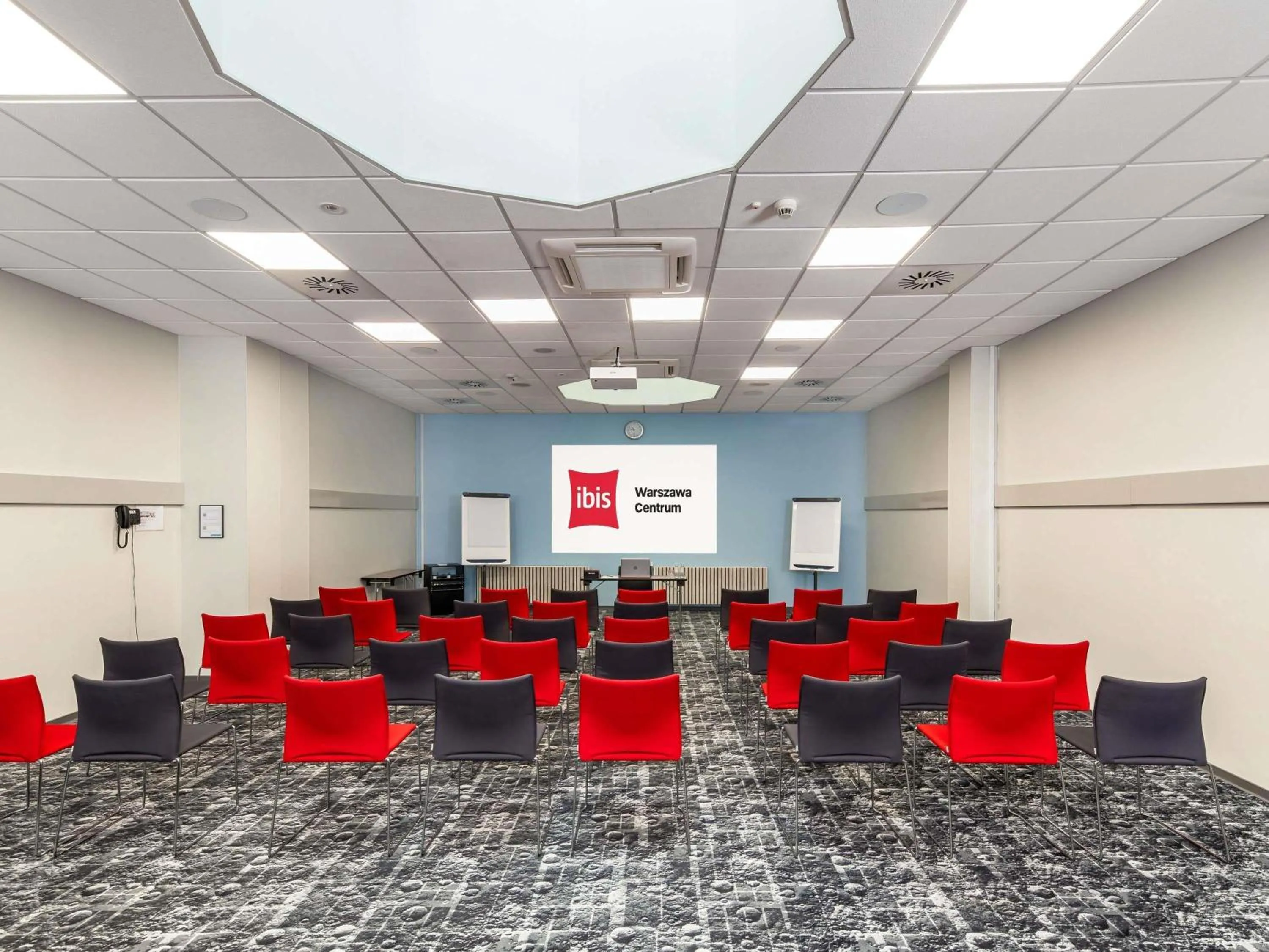 Meeting/conference room in ibis Warszawa Centrum
