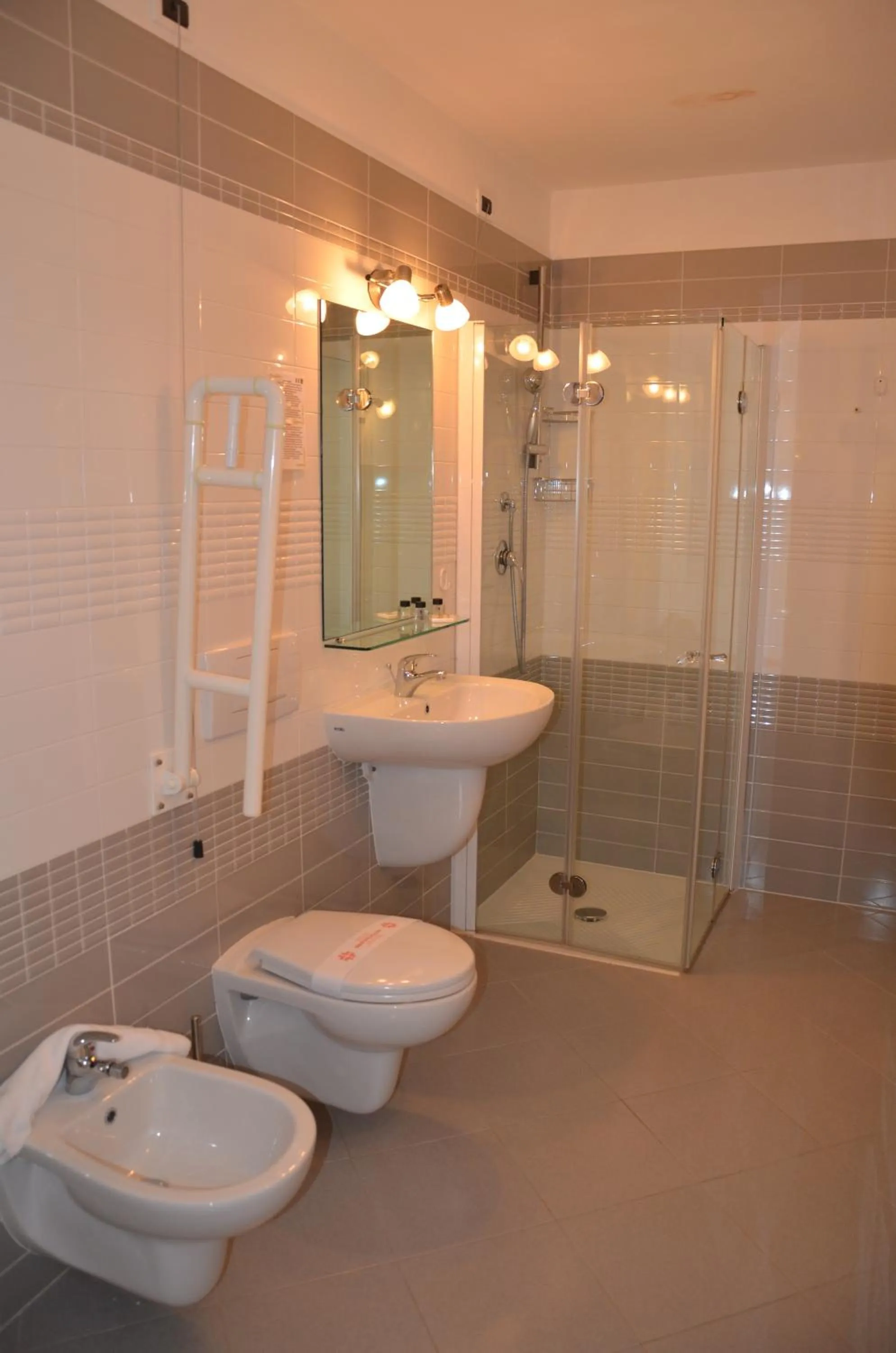 Bathroom in Hotel Residence Sanremo