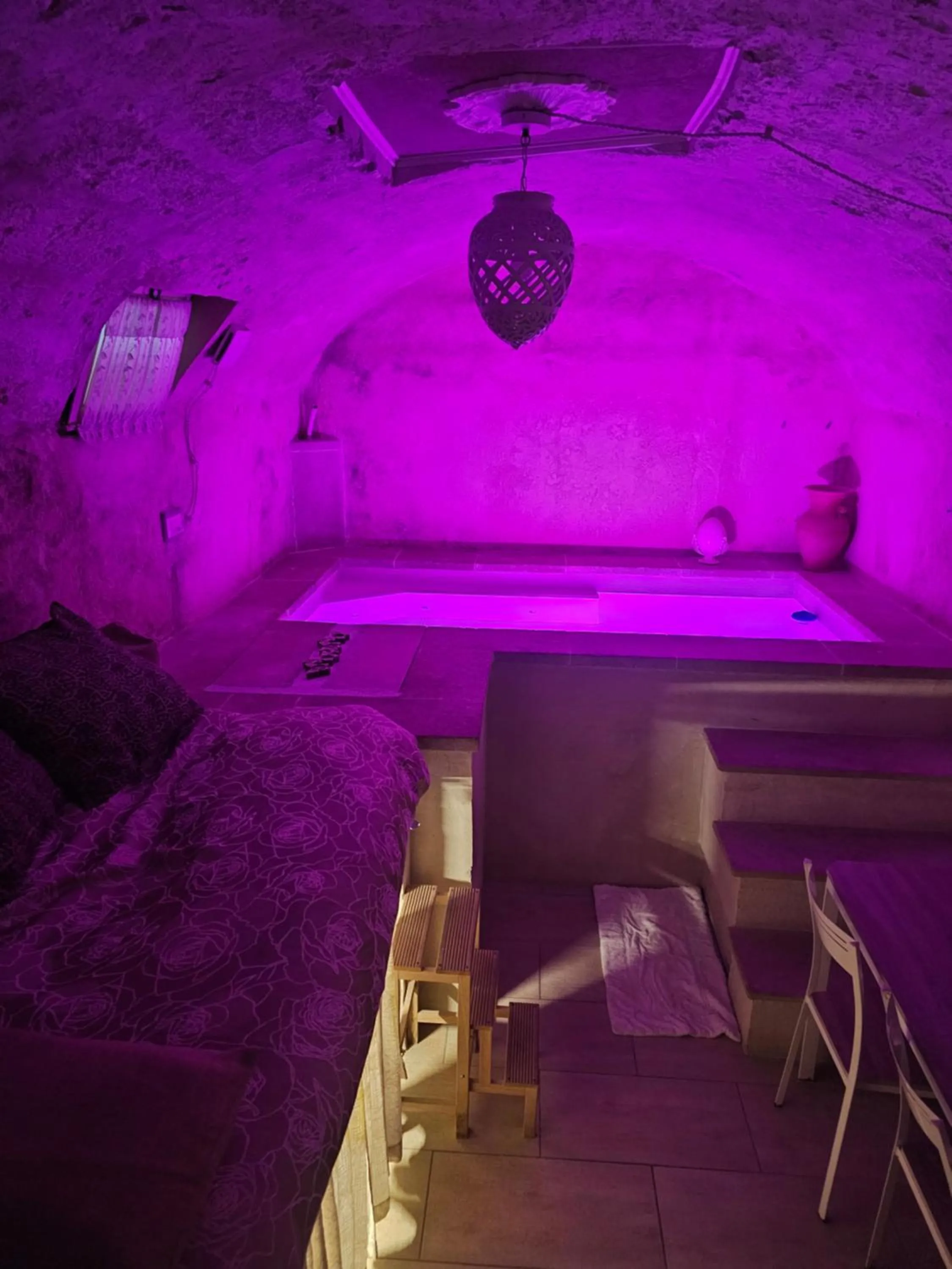 Hot Tub, Bed in Il Casale dei Principi