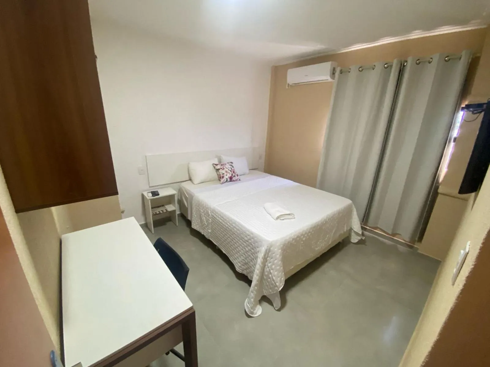 Bed in Hotel Sur Brasil