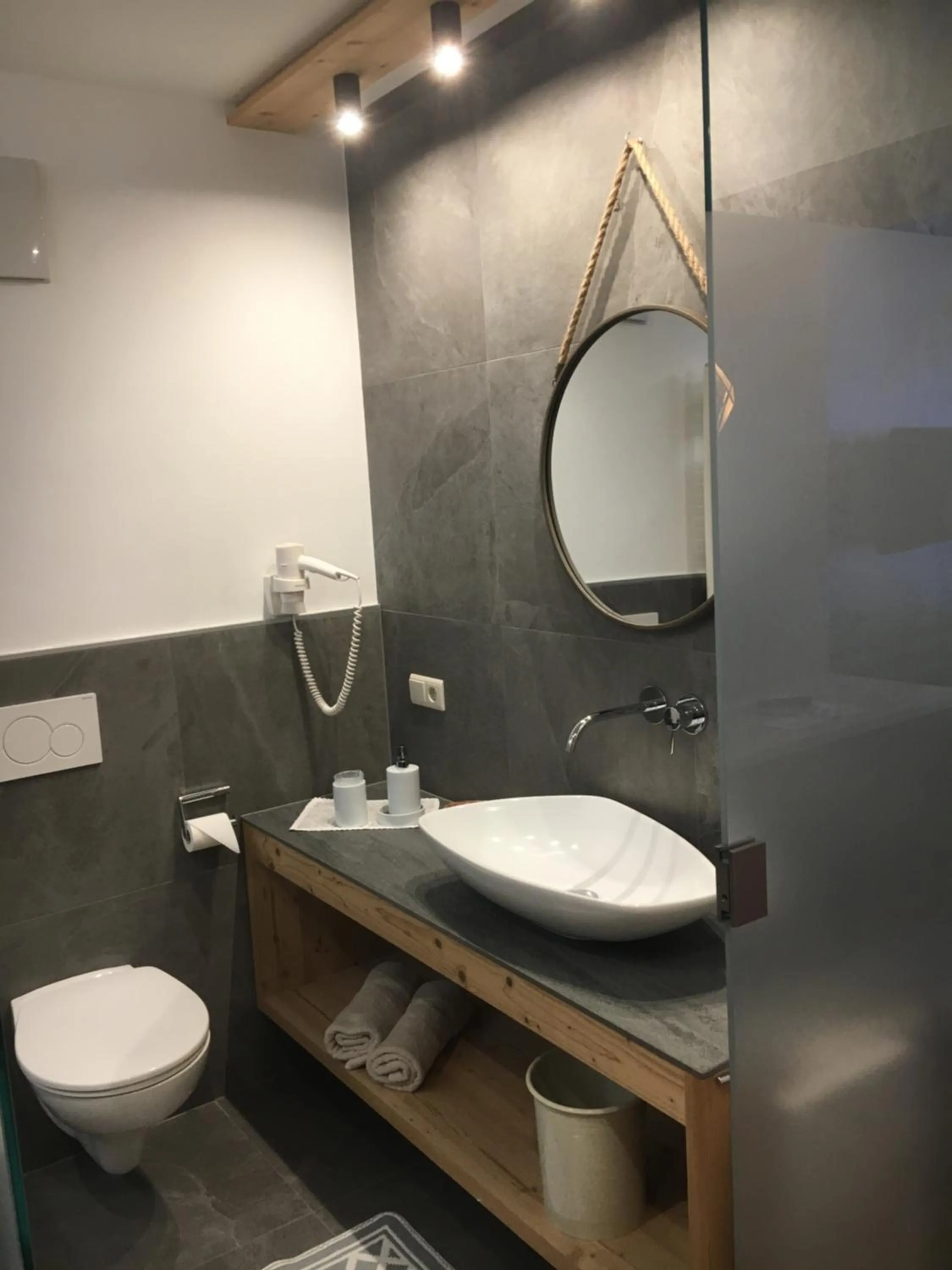 Toilet in Naturhotel Miraval