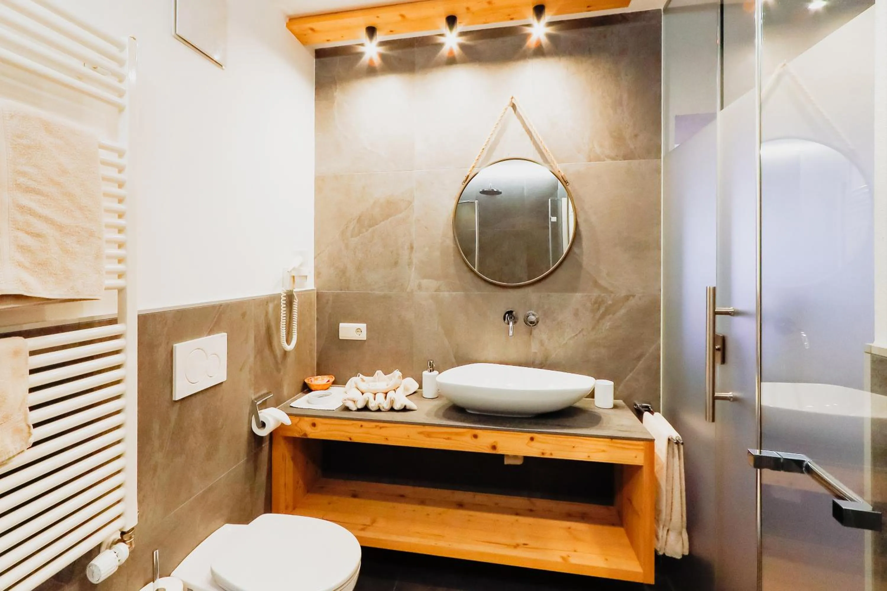 Shower in Naturhotel Miraval