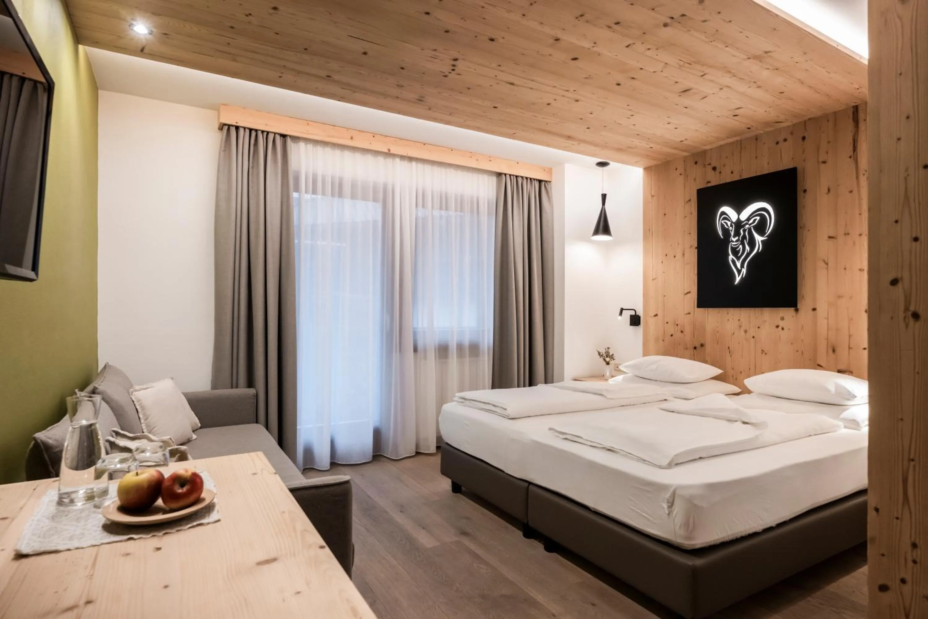 Bedroom, Bed in Naturhotel Miraval