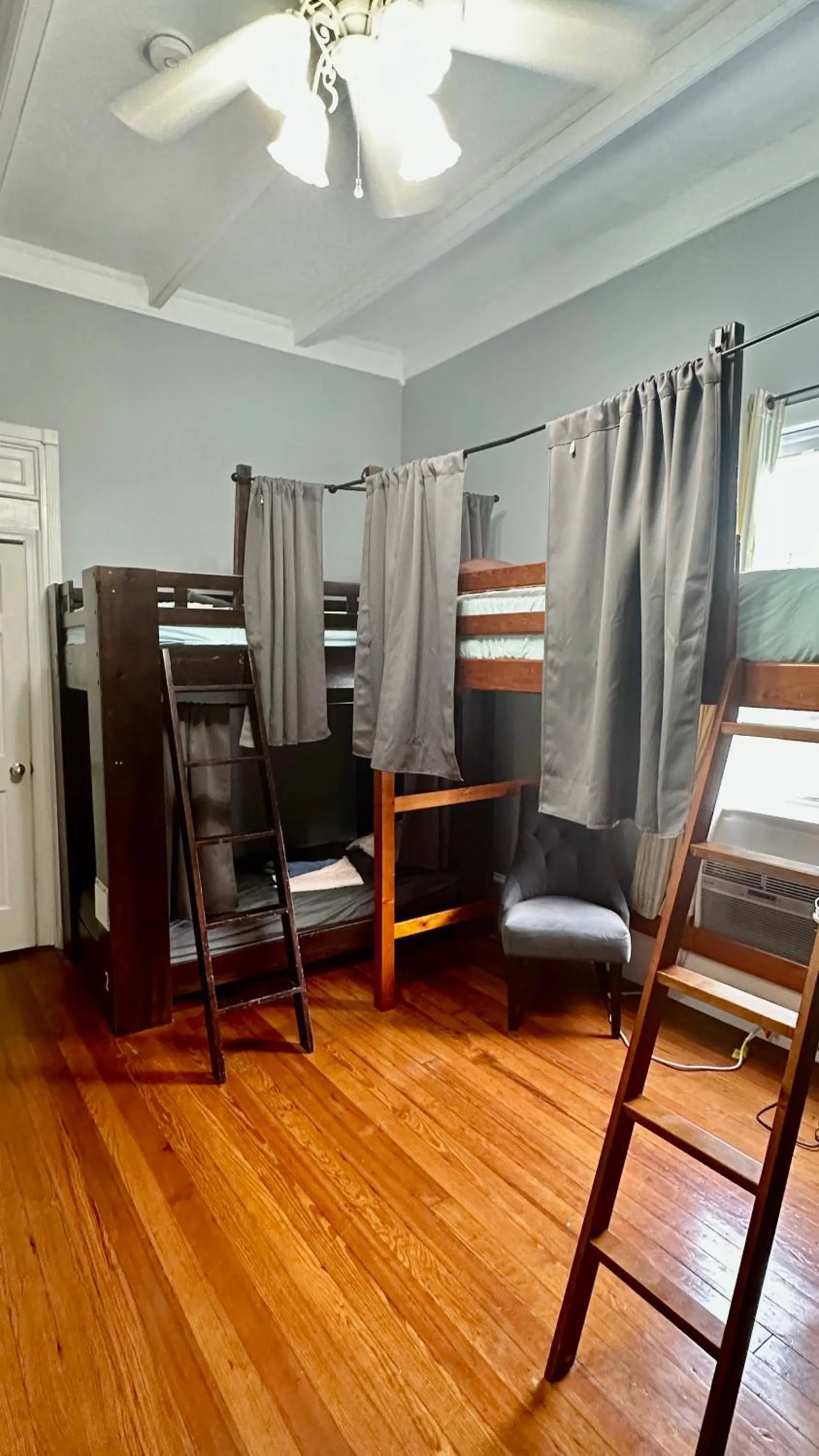 Madame Isabelle's House