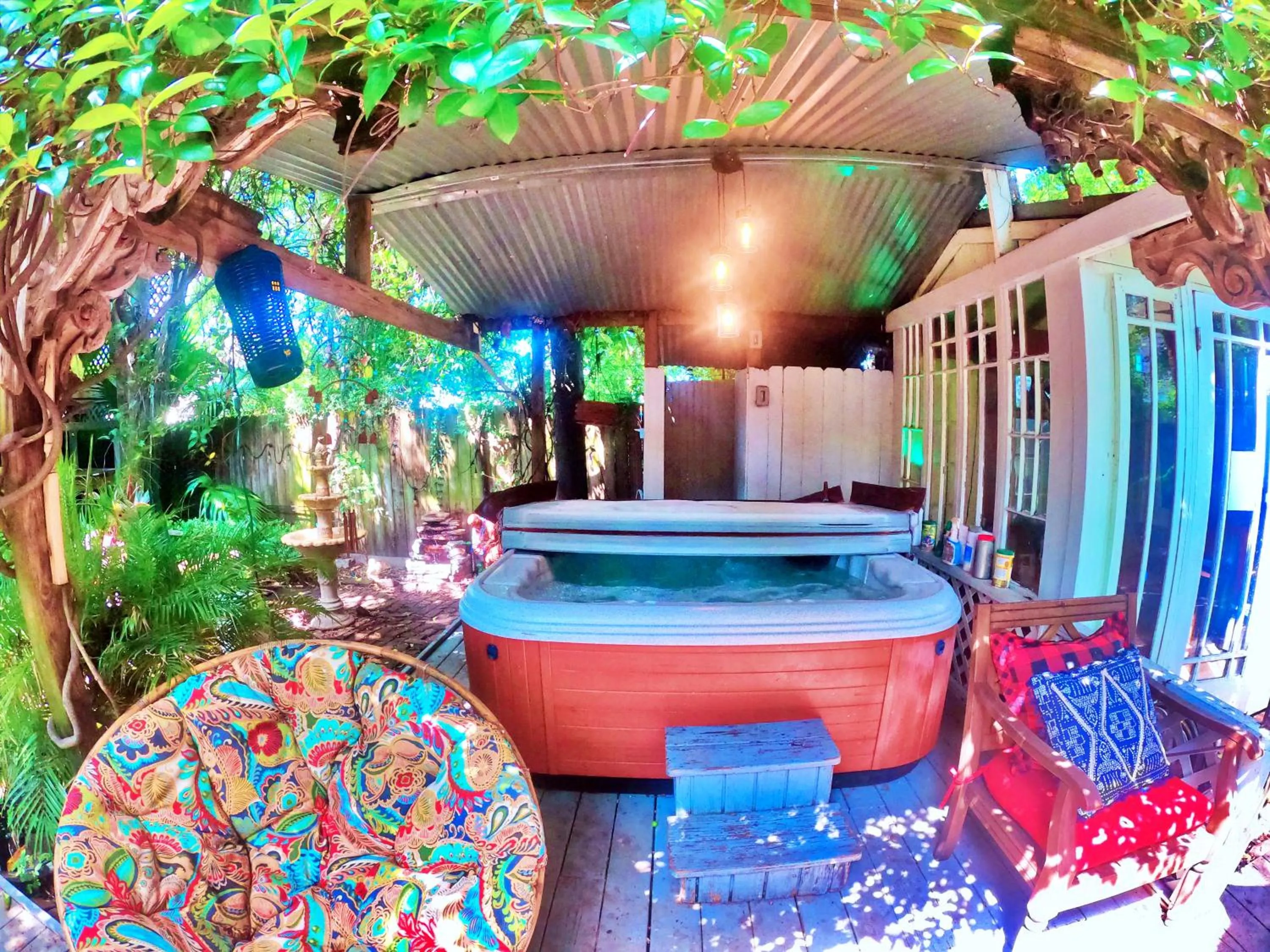 Hot Tub in Madame Isabelle's House