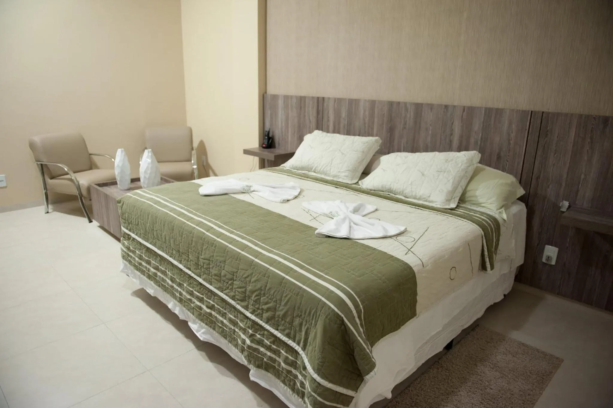 Bed in Italian Palace Hotel