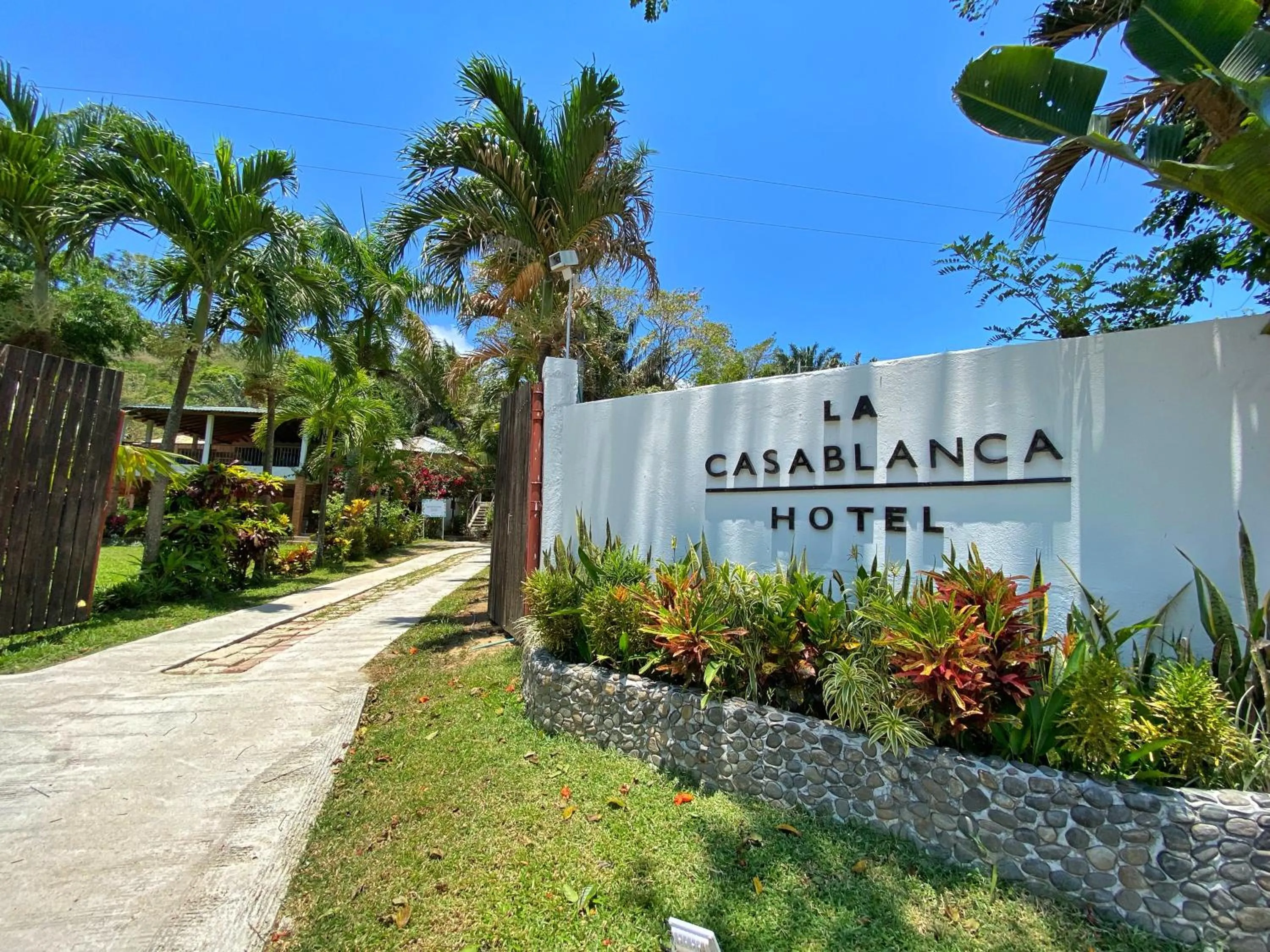 Facade/entrance in Hotel La Casablanca Tayrona