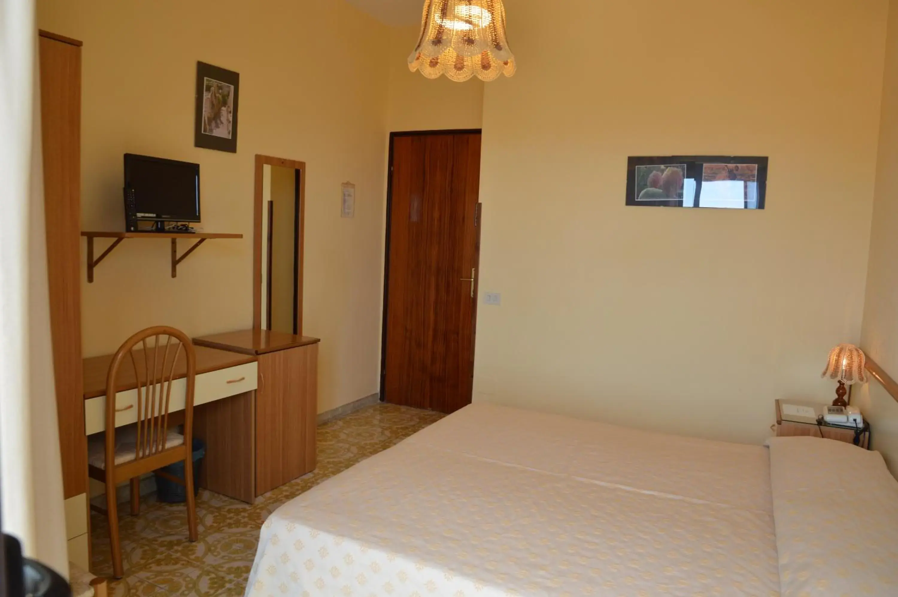 Double Room in Hotel Virgilio Double Room in Hotel Virgilio