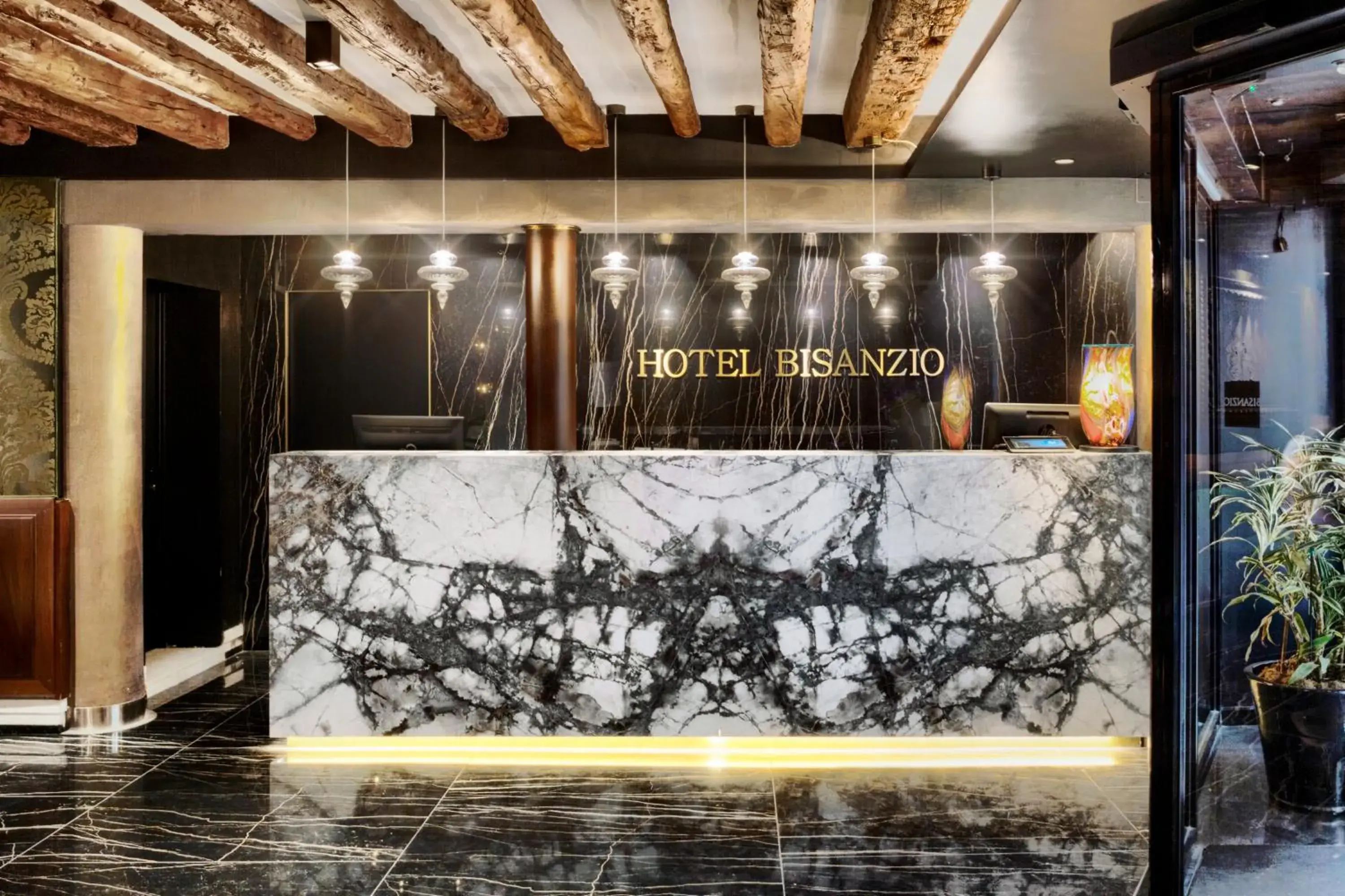 Lobby or reception in Hotel Bisanzio Lobby or reception in Hotel Bisanzio