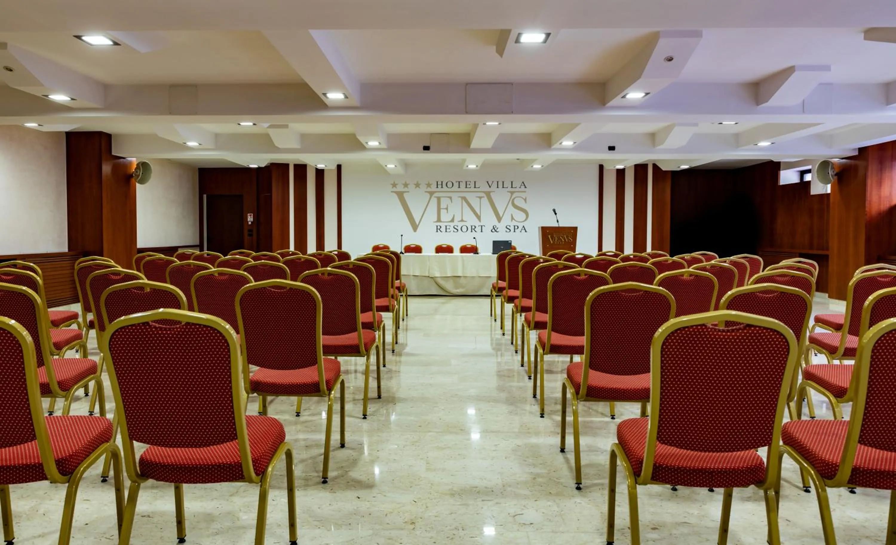 Business facilities in Hotel Villa Venus Resort & SPA