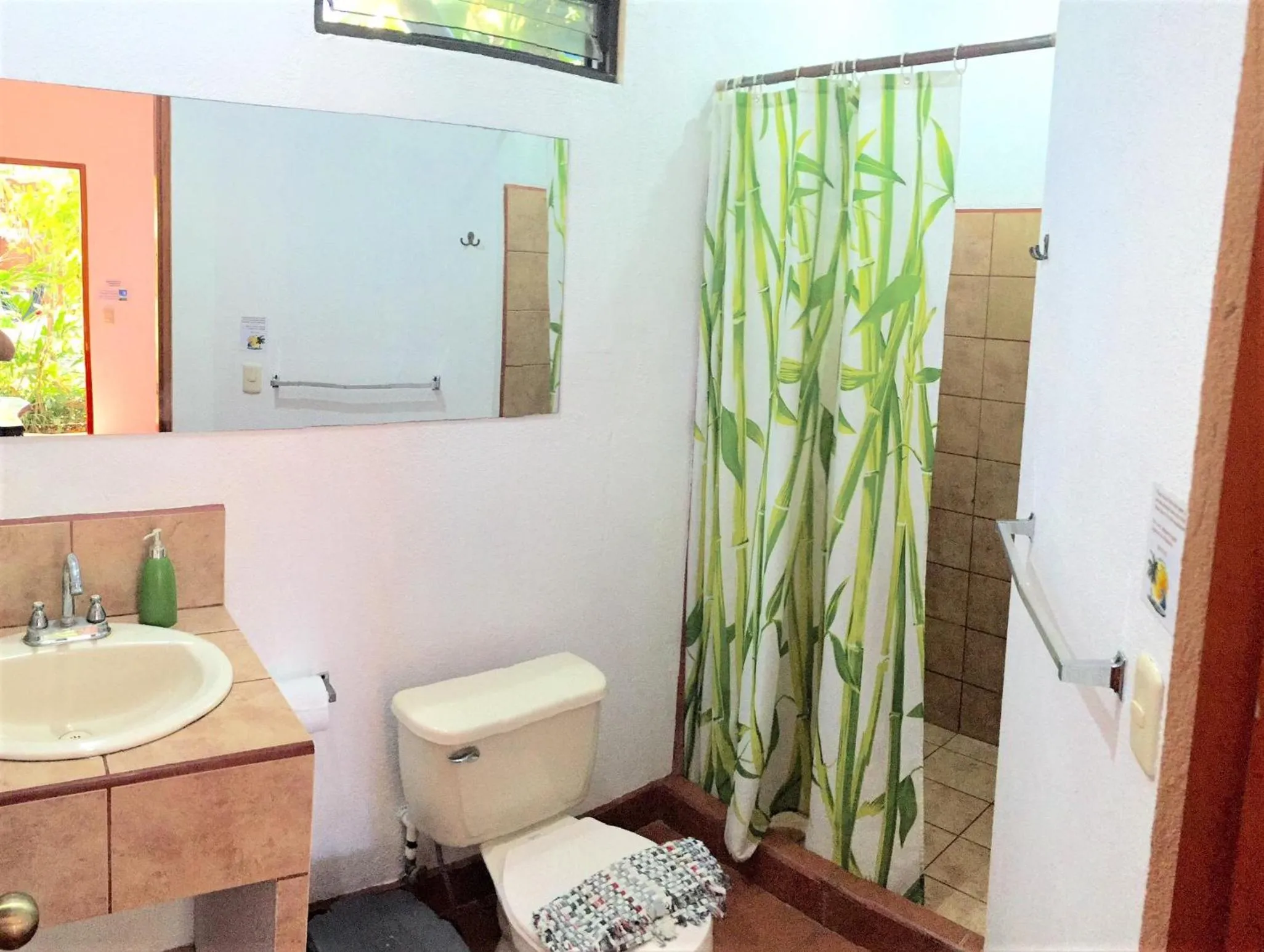 Bathroom in Hotel Tropical Sands Dominical