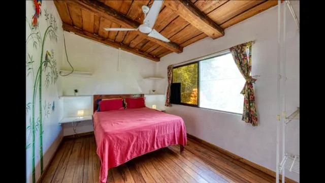 Bedroom, Bed in Hotel Tropical Sands Dominical