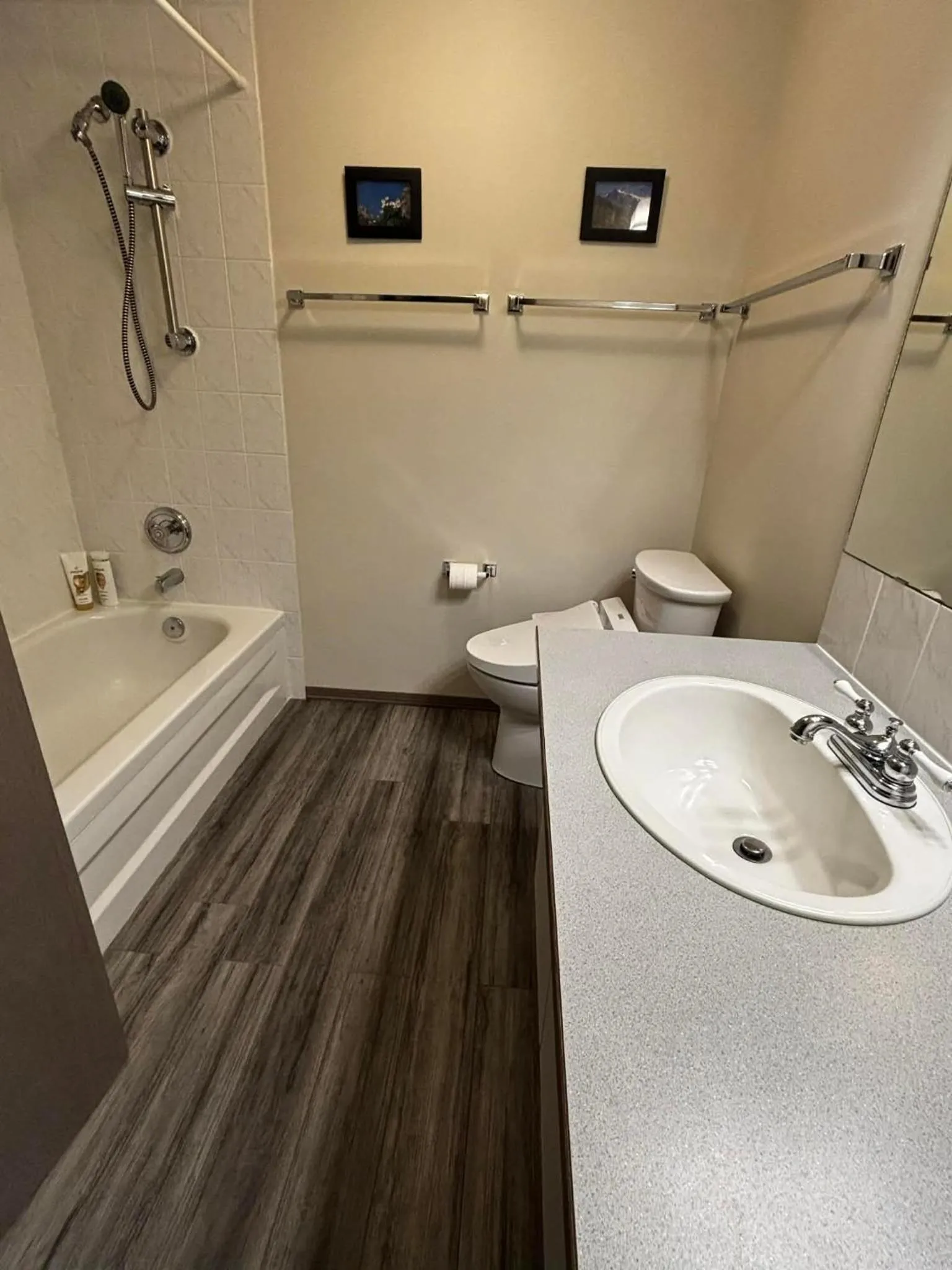 Bathroom in Bed & Breakfast Monarch