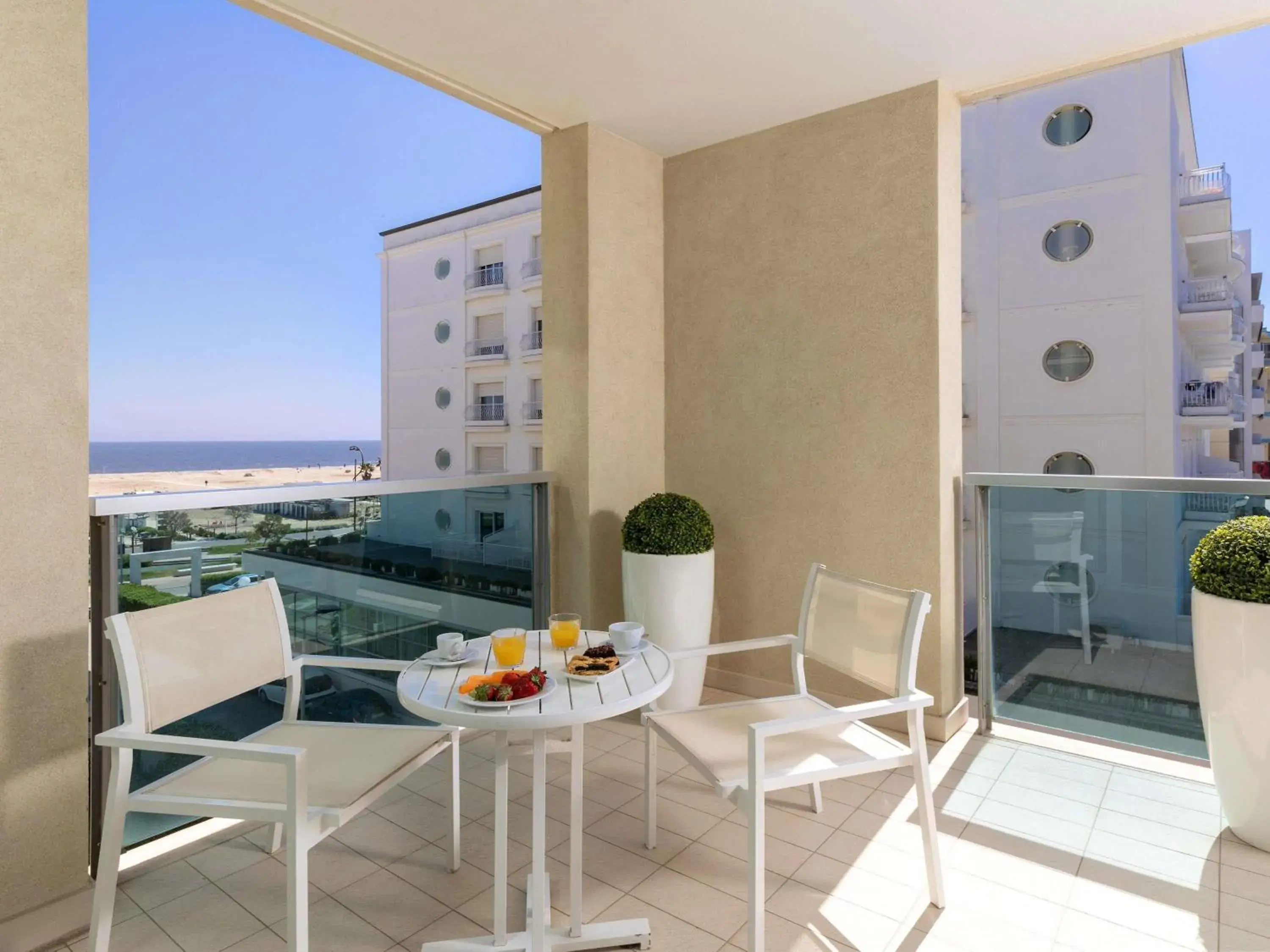 Bedroom in Mercure Hotel Rimini Artis Bedroom in Mercure Hotel Rimini Artis