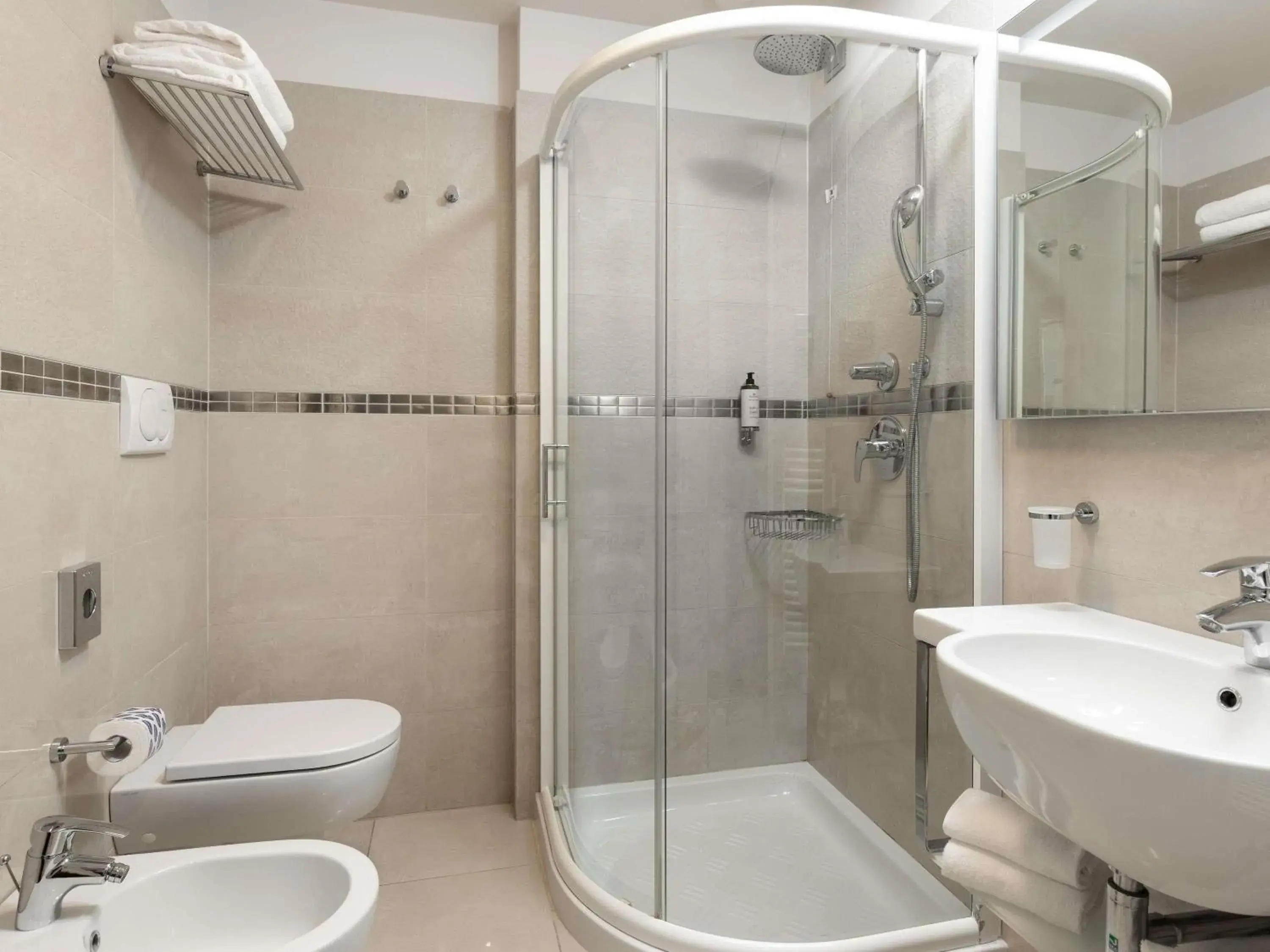 Bedroom in Mercure Hotel Rimini Artis Bedroom in Mercure Hotel Rimini Artis