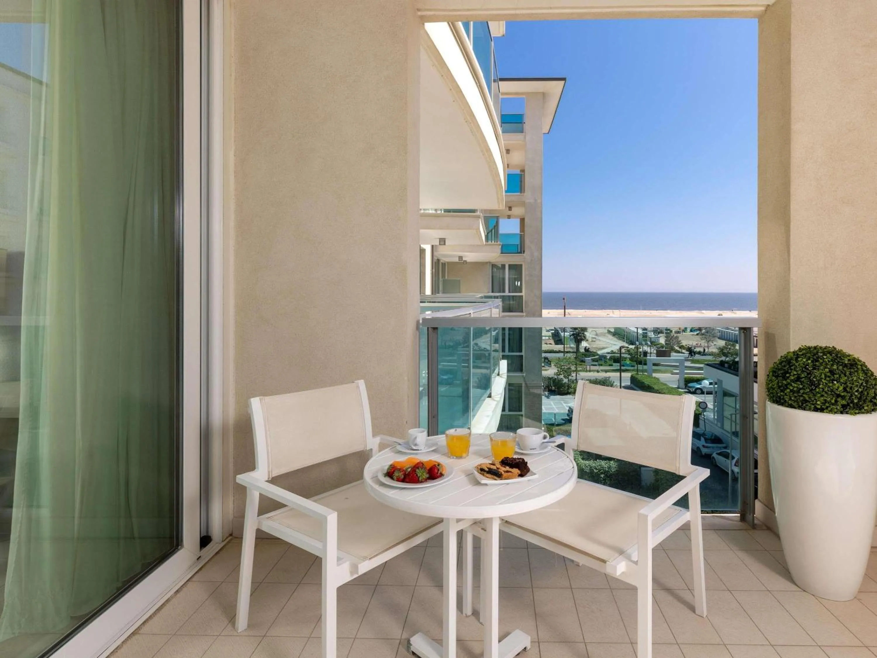 Bedroom in Mercure Hotel Rimini Artis