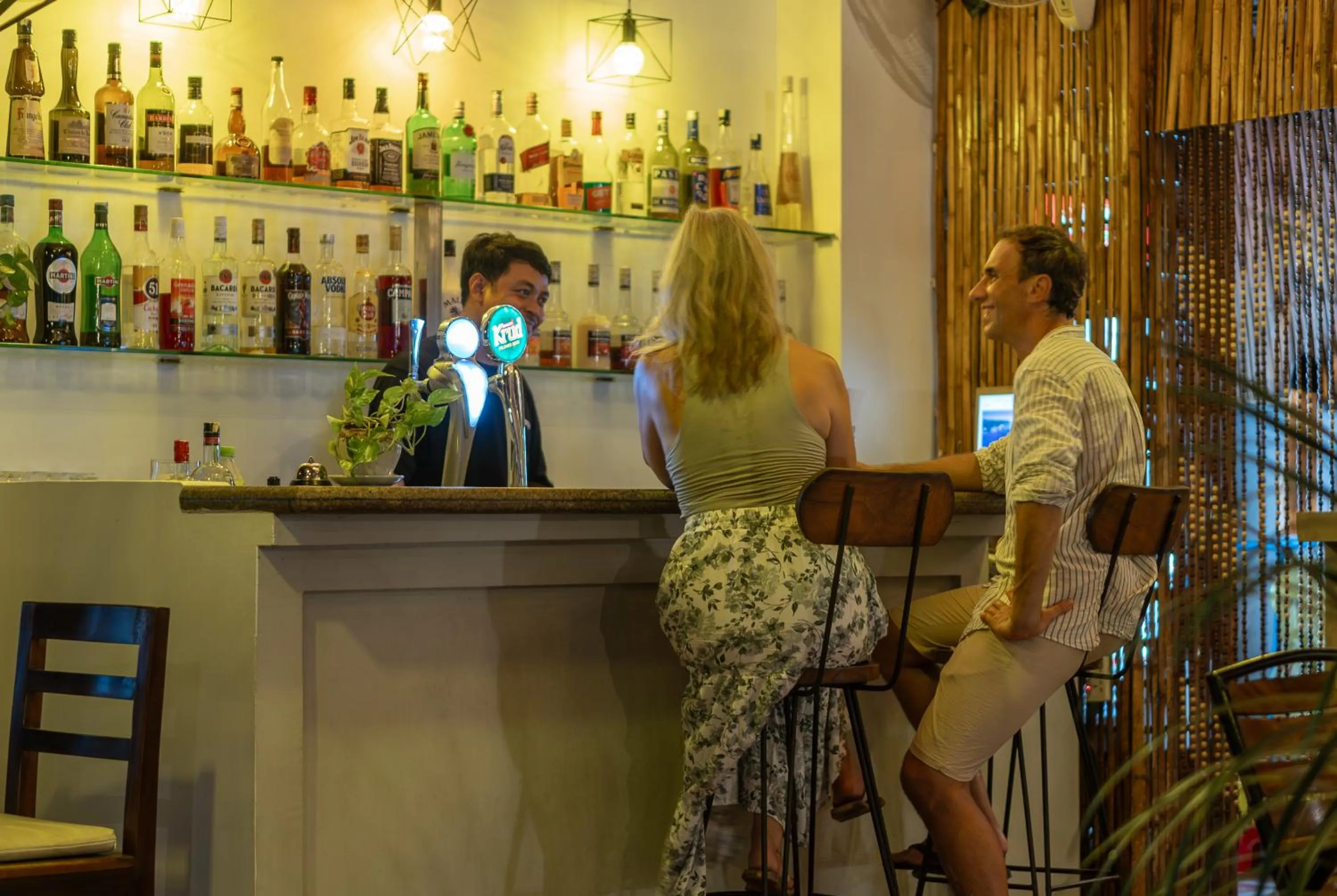 Restaurant/places to eat in Villa D Riverside Boutique Hotel