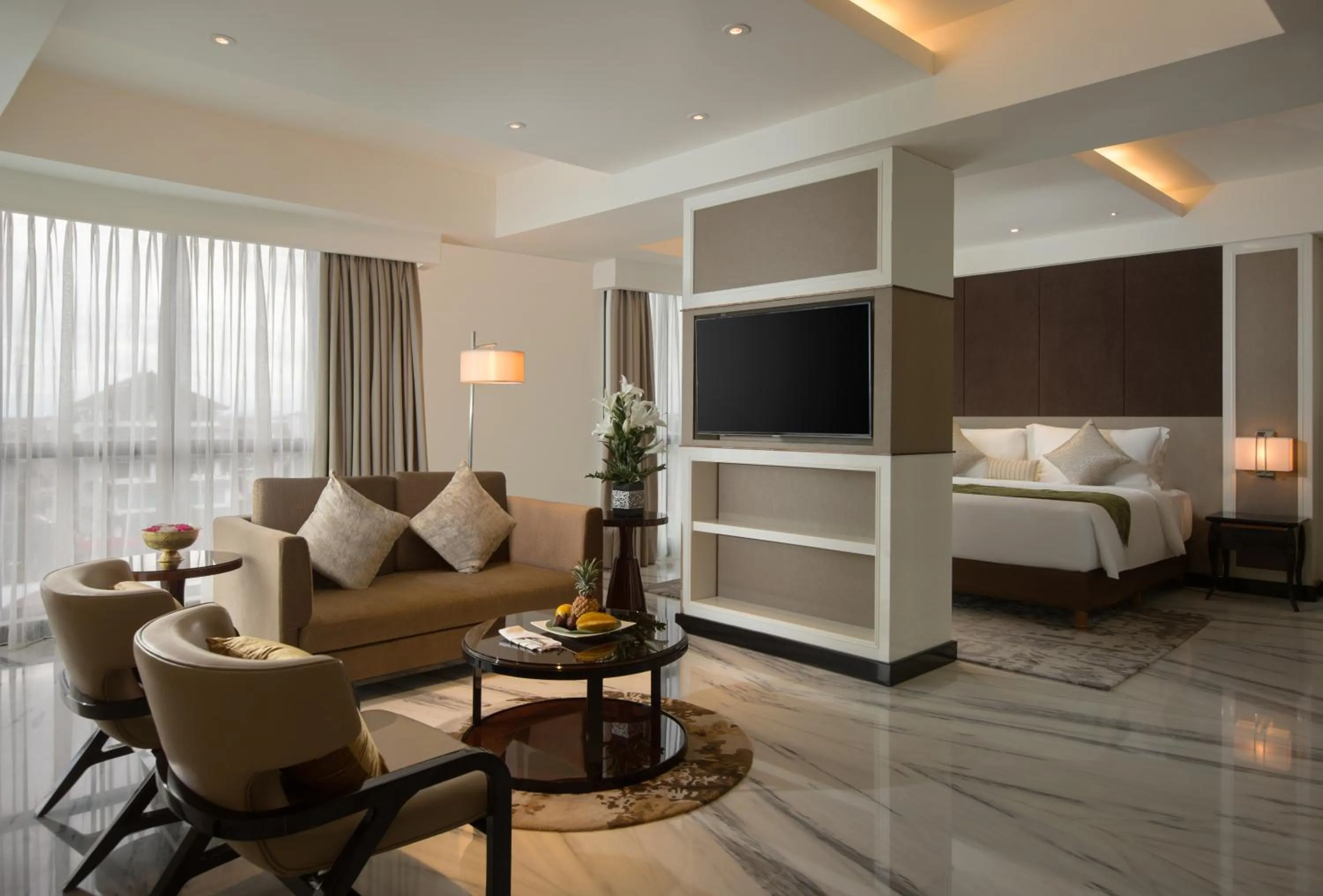 Photo of the whole room, Bed in Swiss-Belboutique Yogyakarta