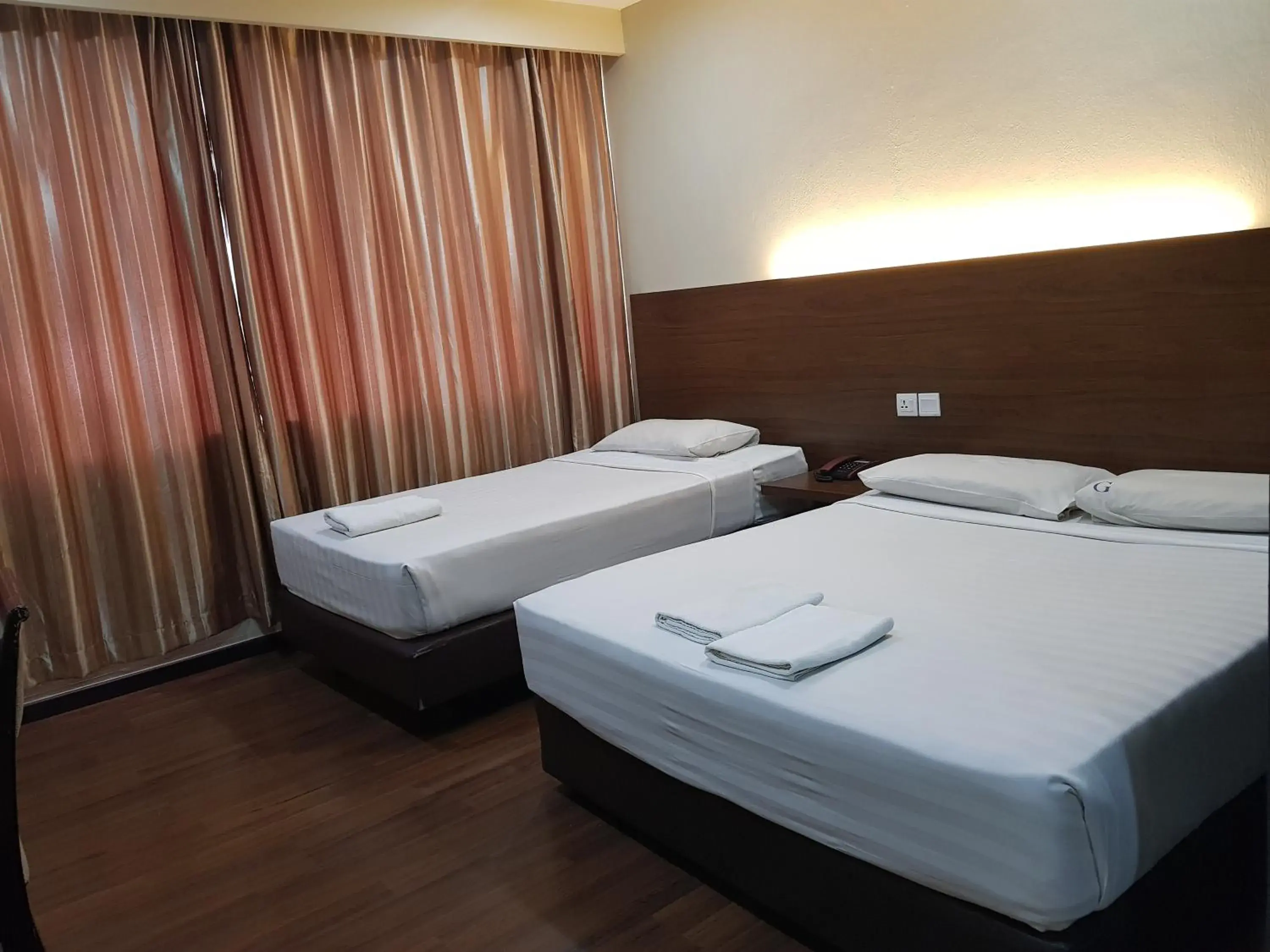 Bedroom, Bed in Garden Inn, Penang Bedroom, Bed in Garden Inn, Penang