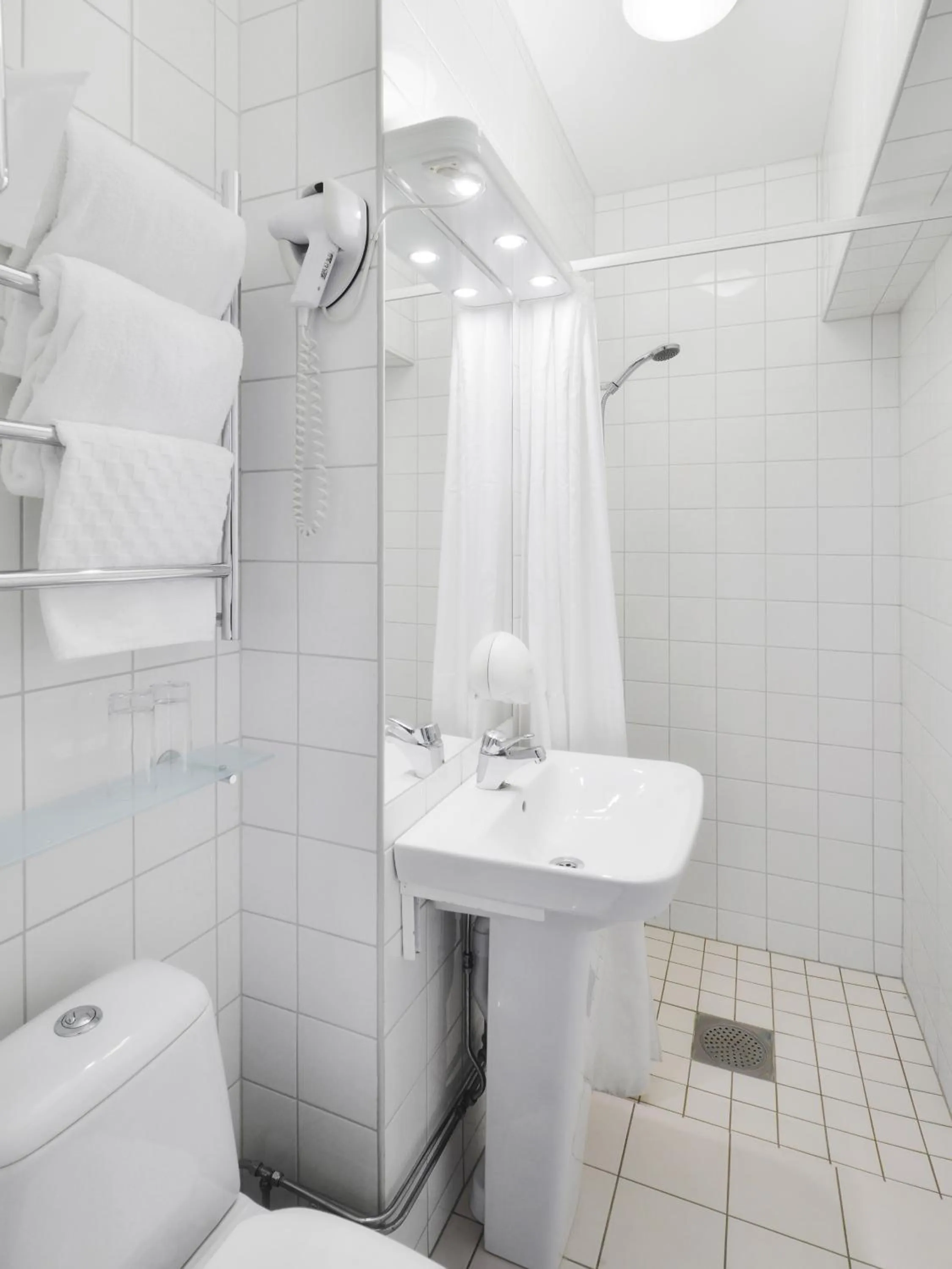 Bathroom in Strand Hotell Borgholm